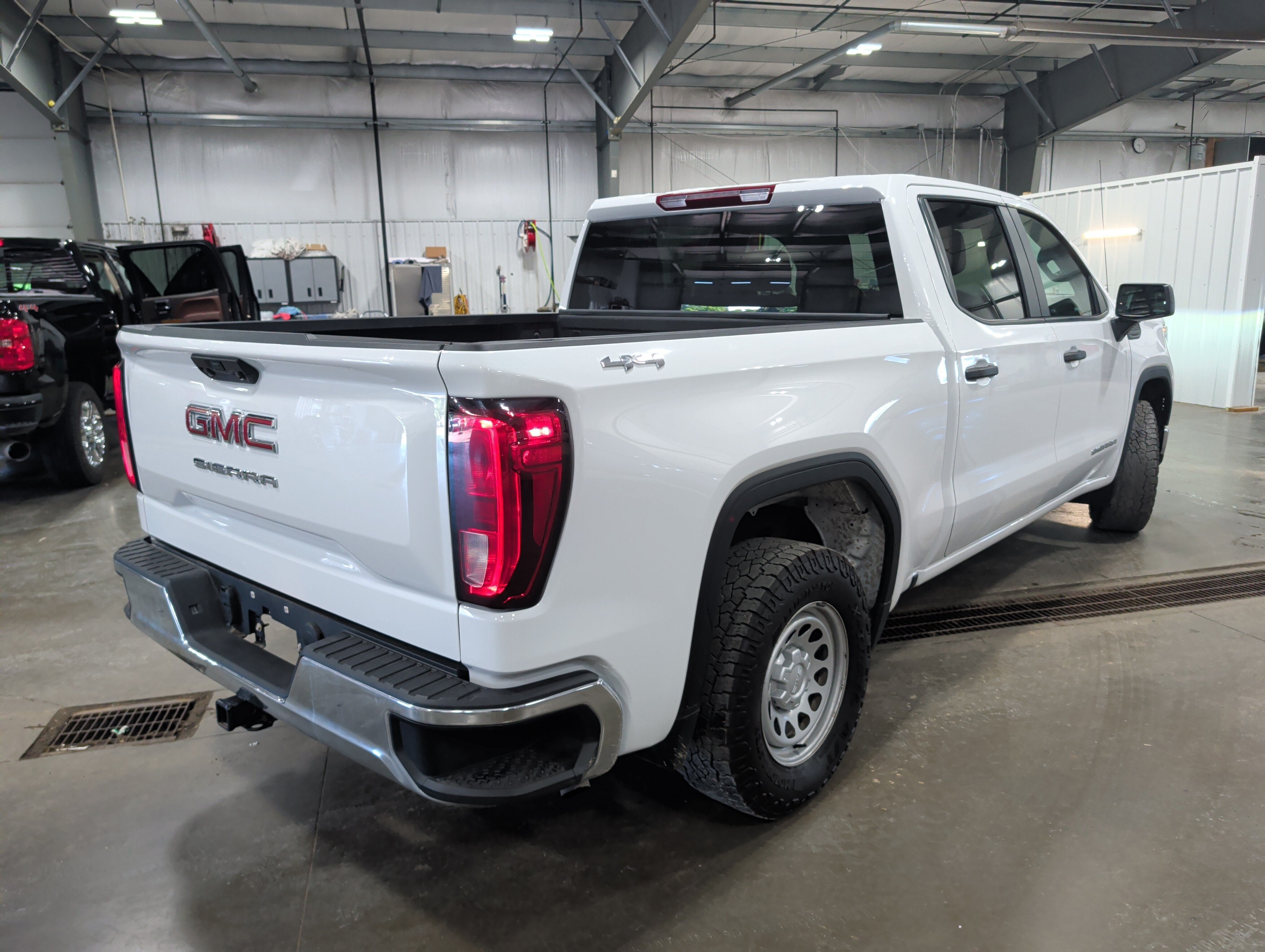 2024 GMC Sierra 1500 Pro