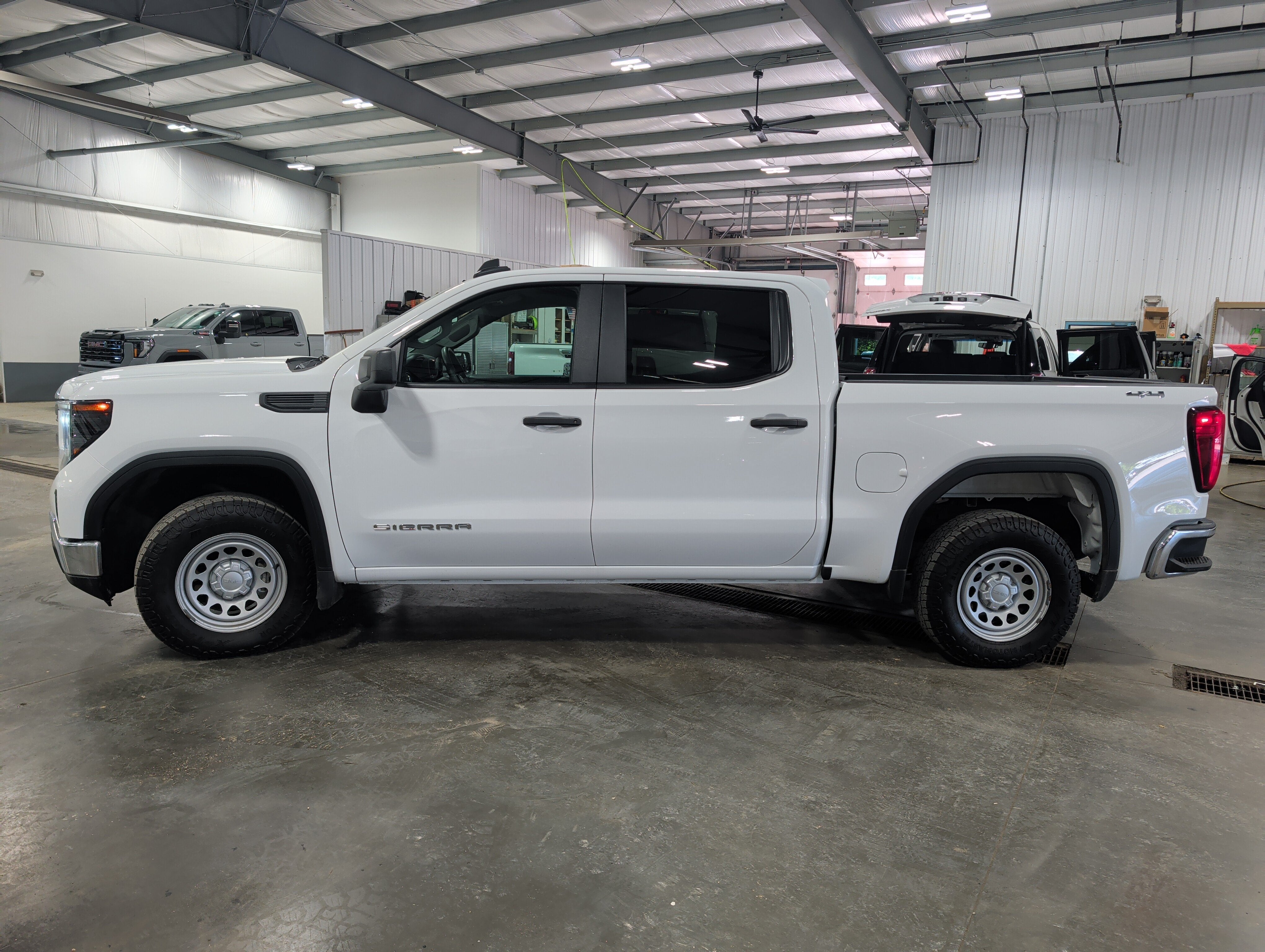 2024 GMC Sierra 1500 Pro