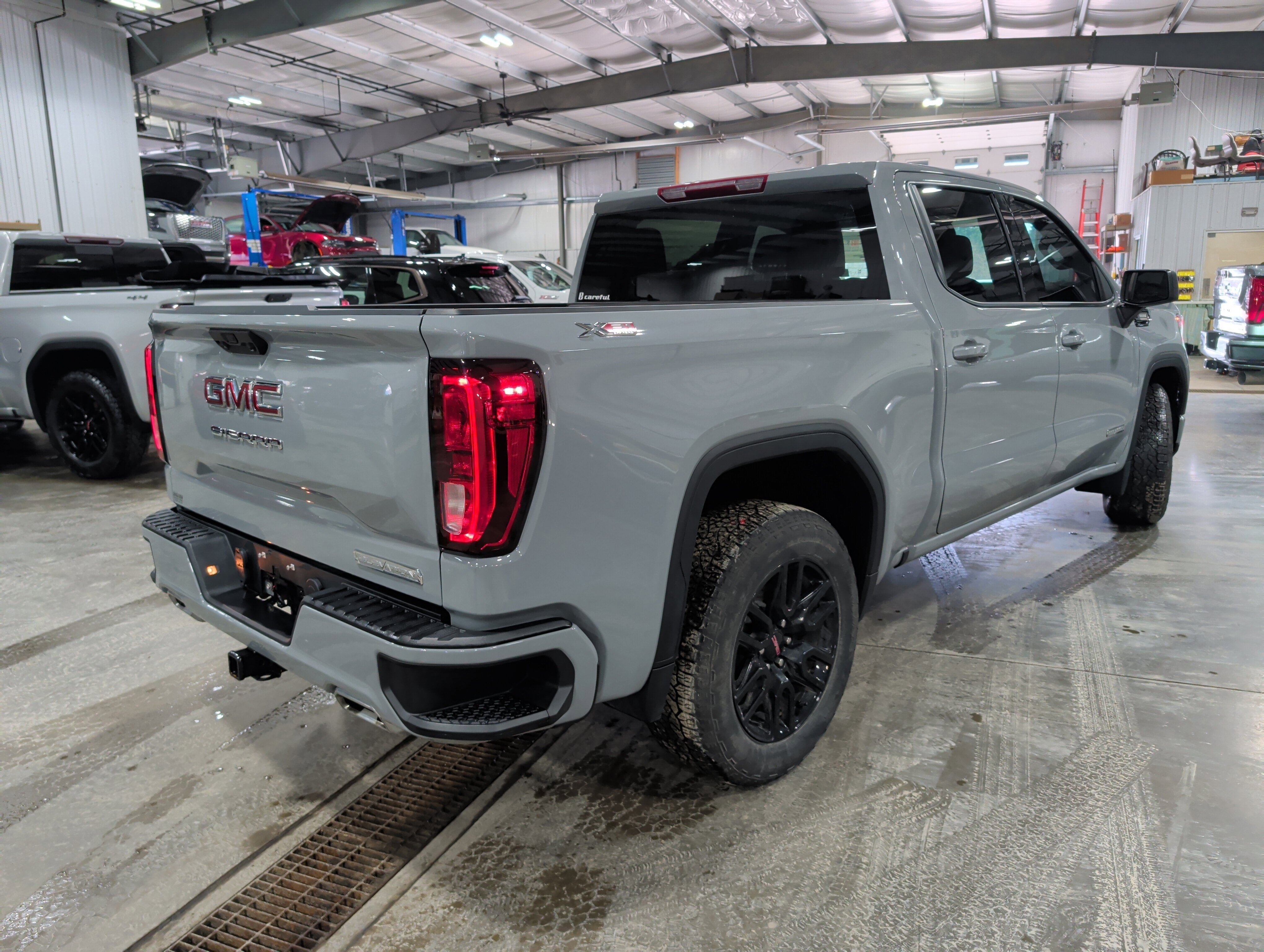 2024 GMC Sierra 1500 Elevation