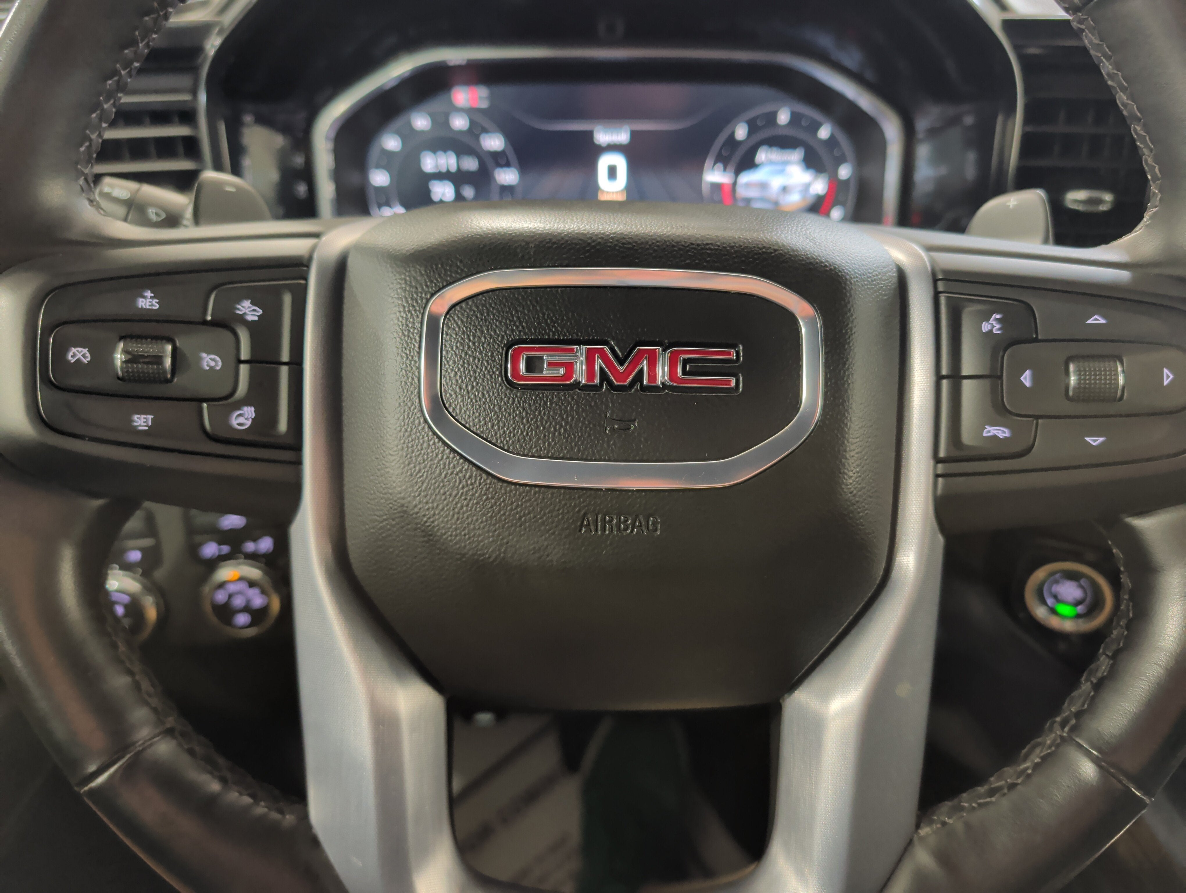2025 GMC Sierra 1500 Elevation