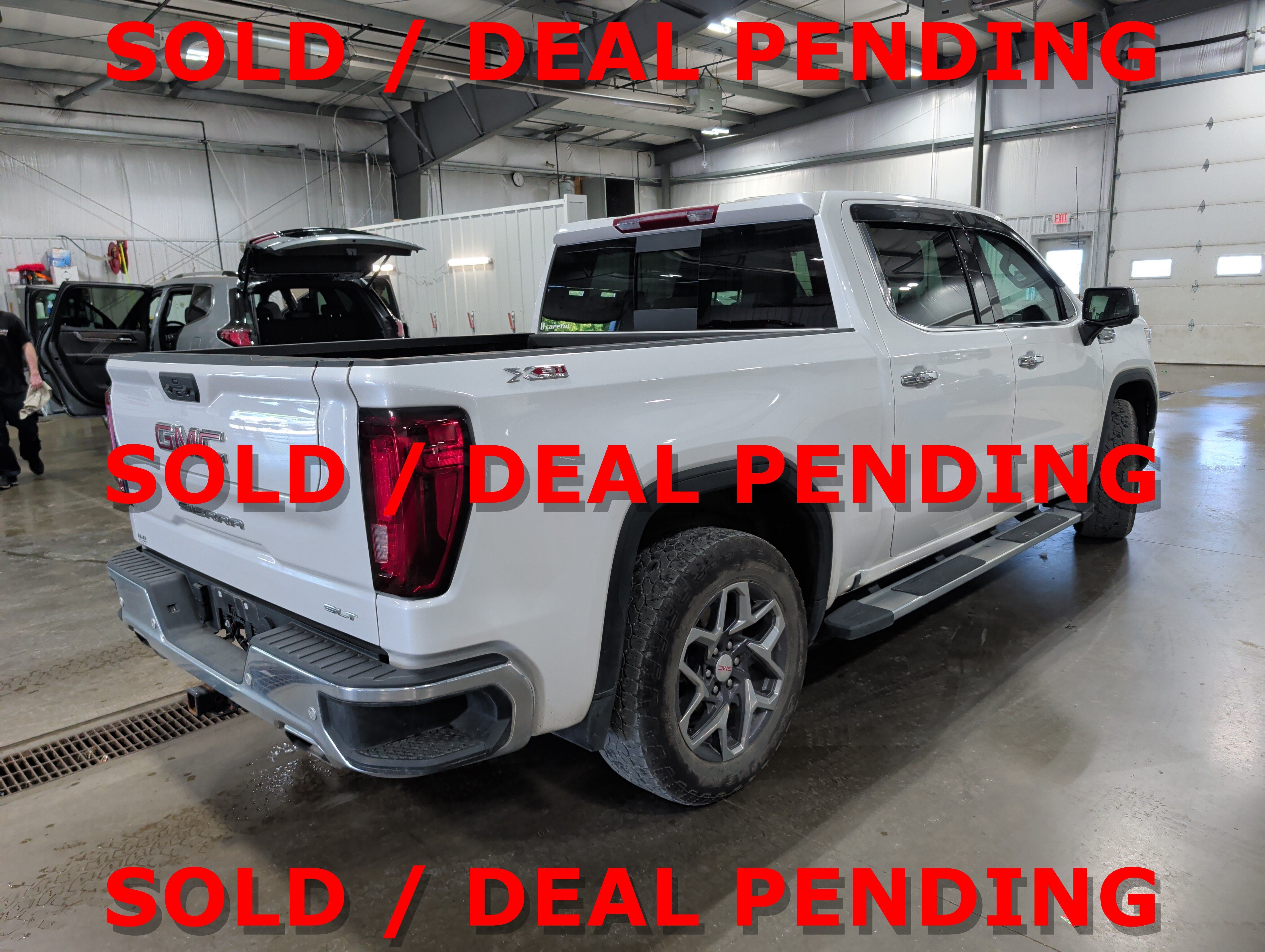 2023 GMC Sierra 1500 SLT
