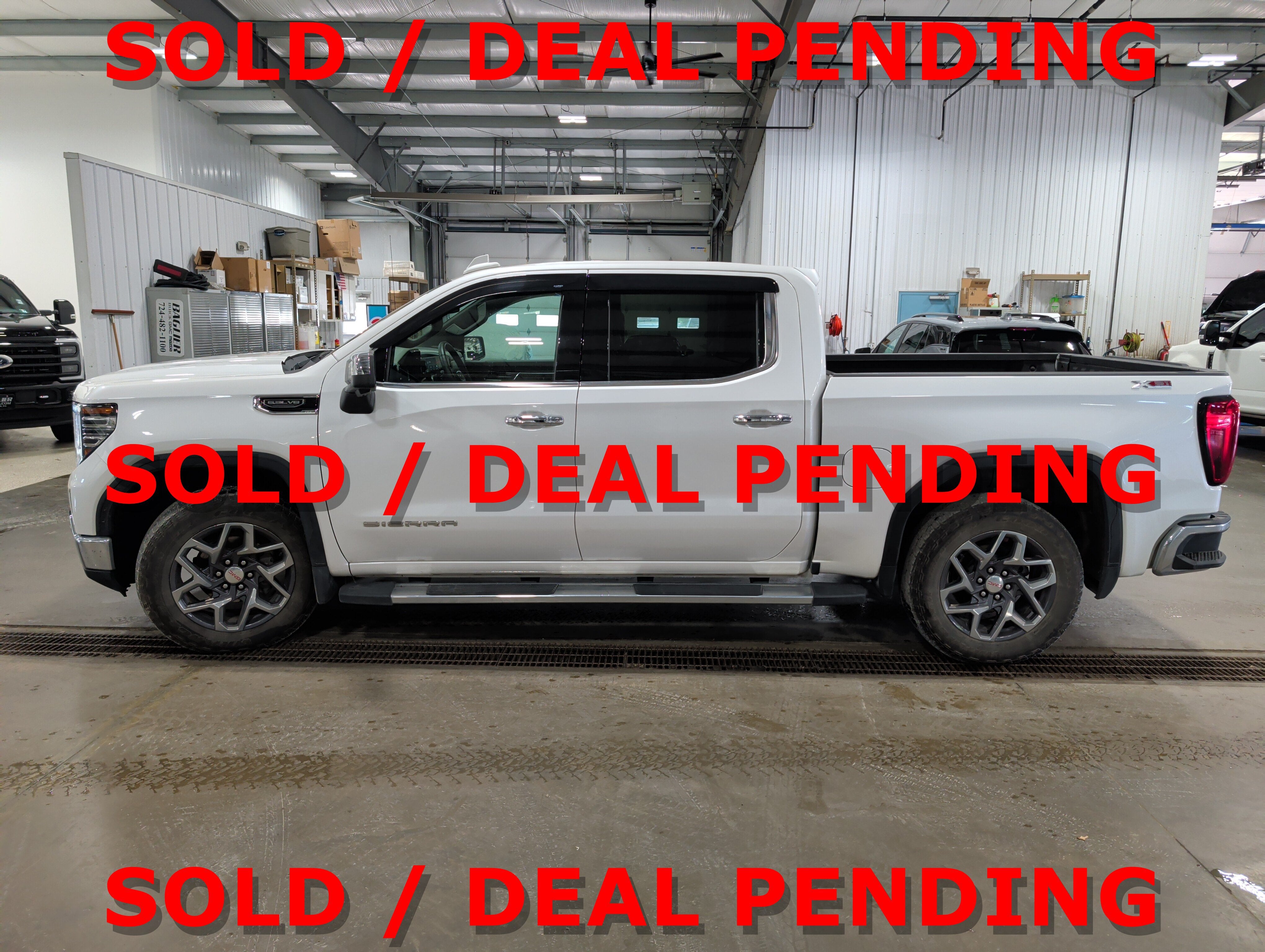 2023 GMC Sierra 1500 SLT