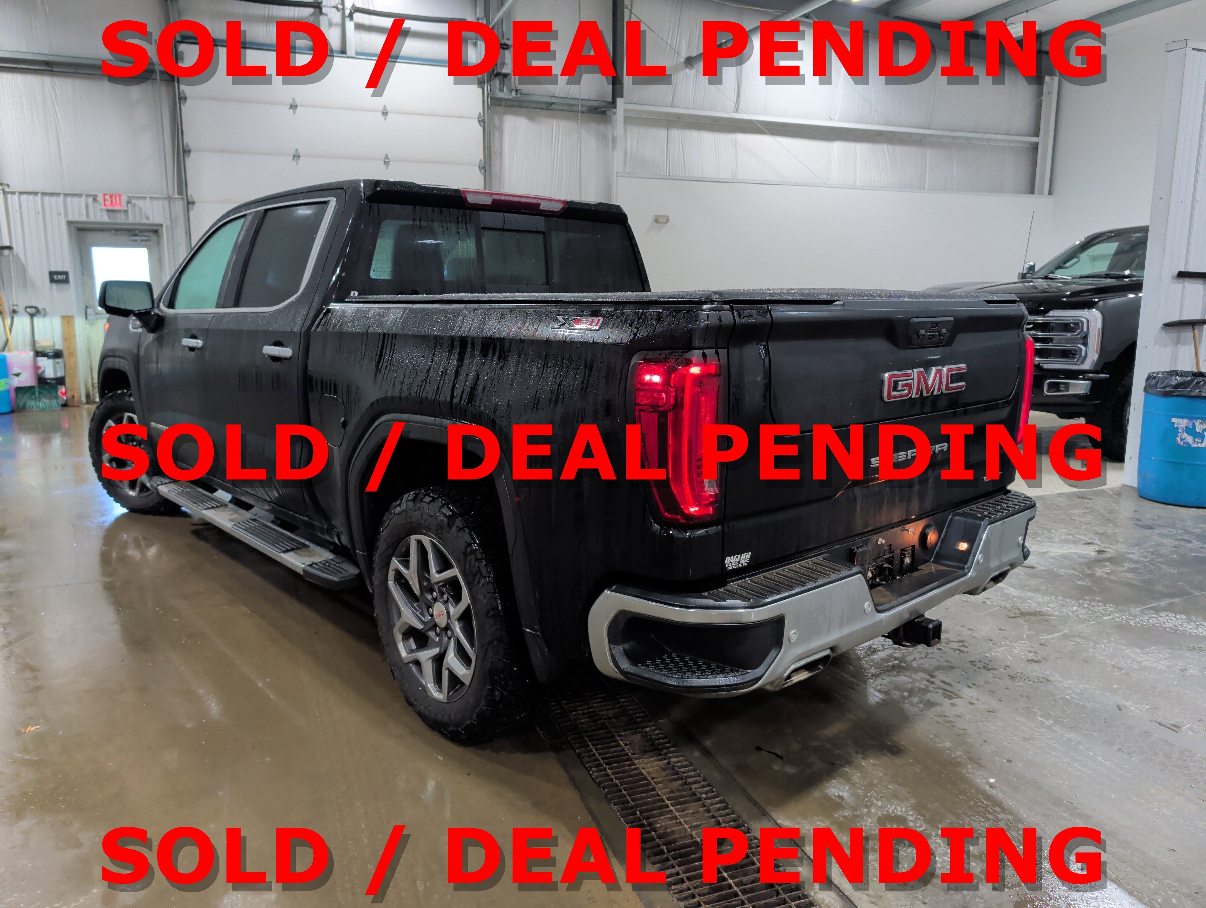 2024 GMC Sierra 1500 SLT