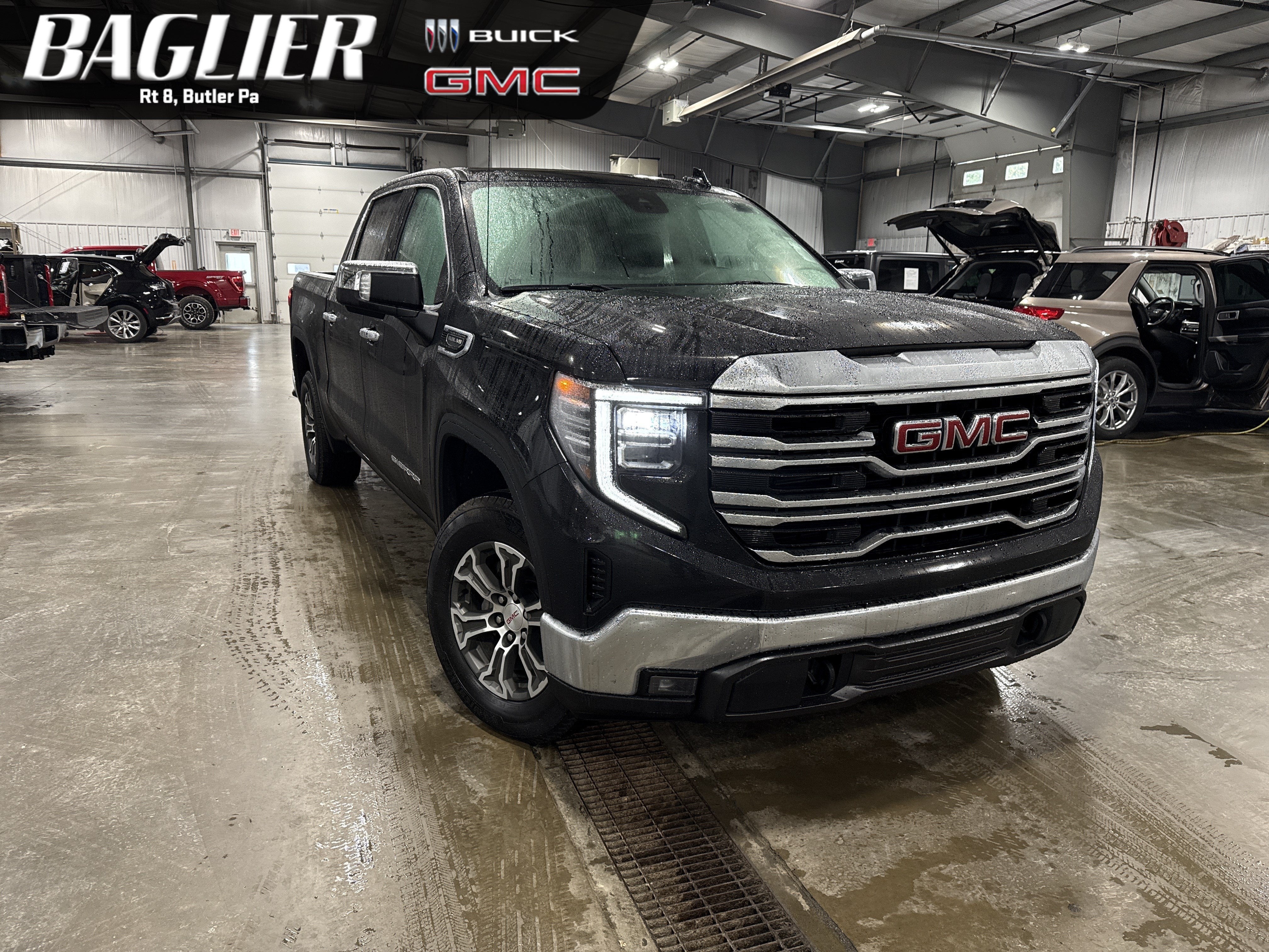 2026 GMC Sierra 1500 SLT