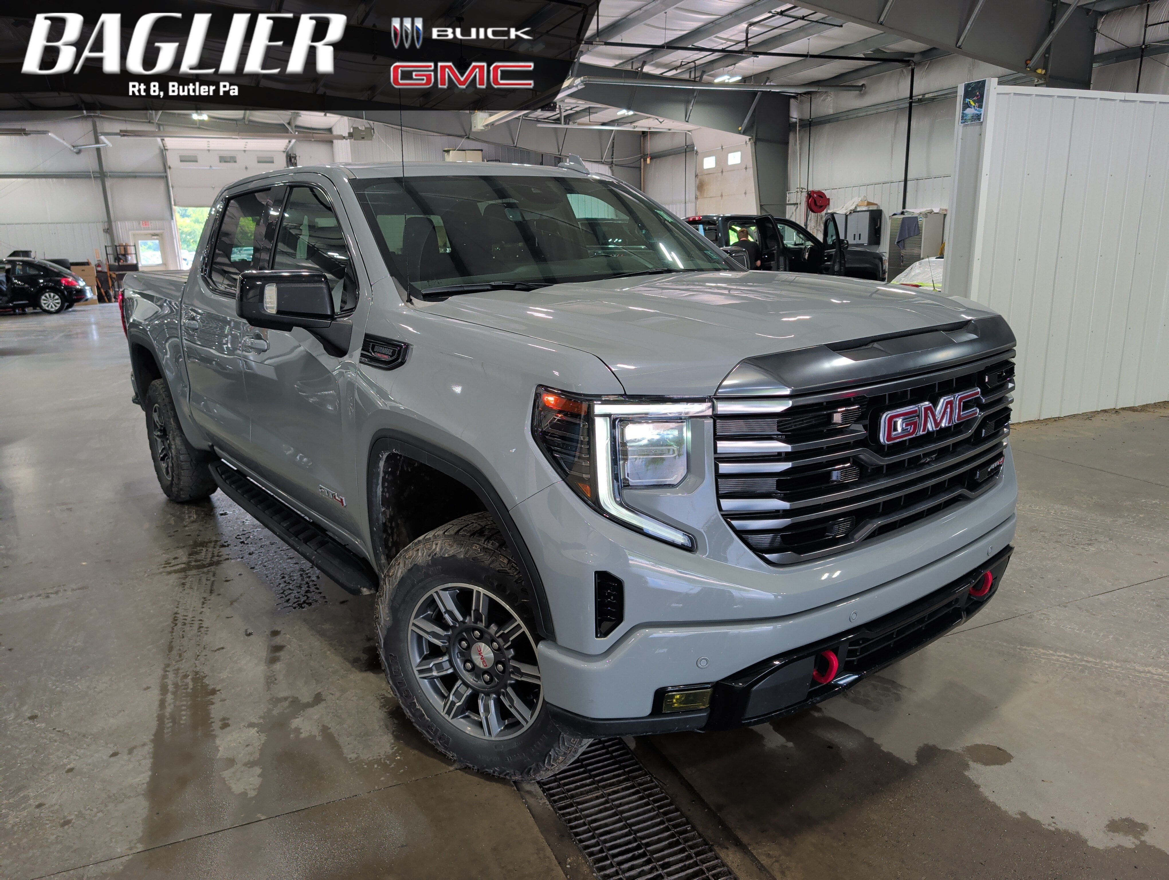 2024 GMC Sierra 1500 AT4