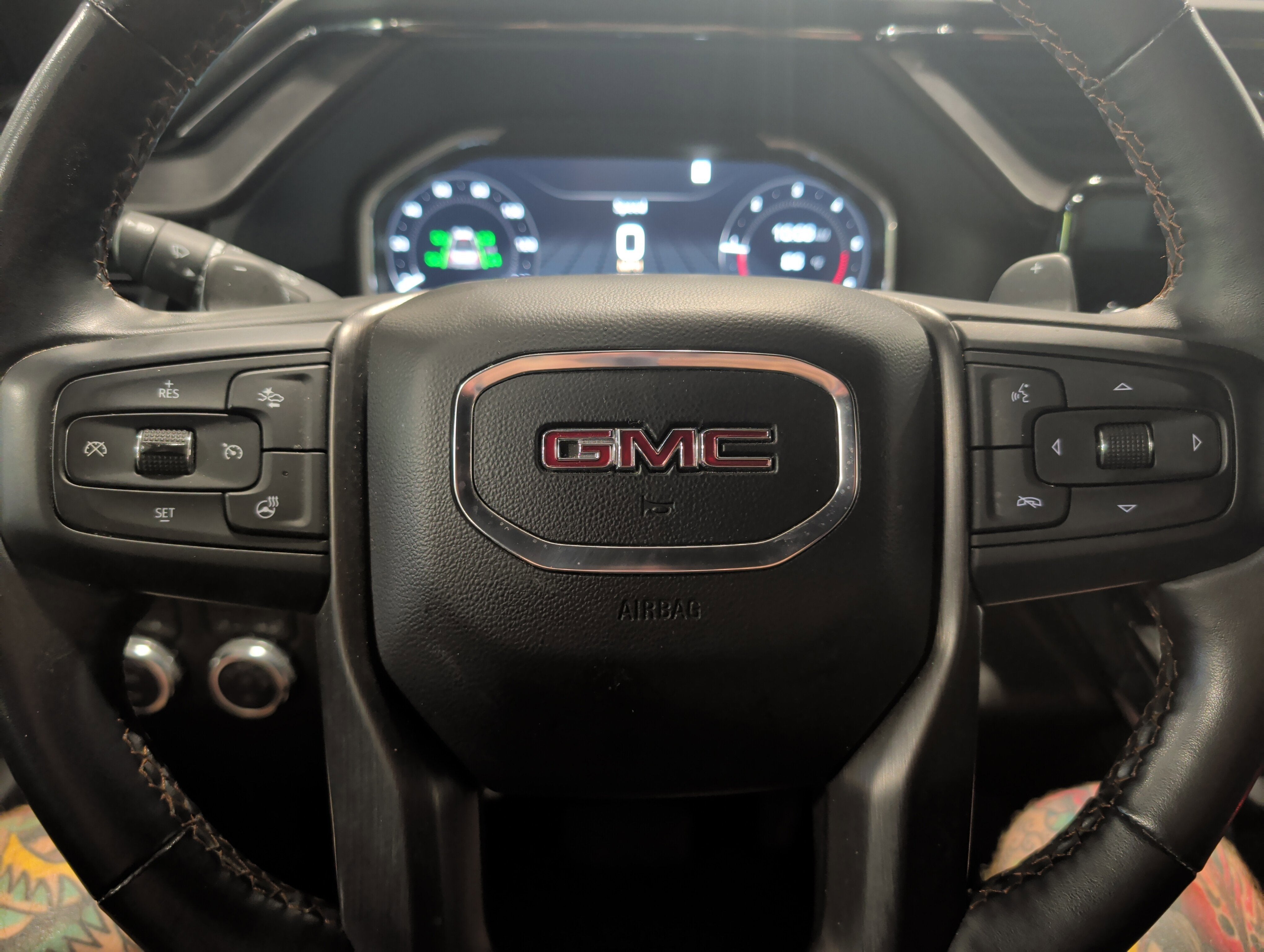 2023 GMC Sierra 1500 AT4