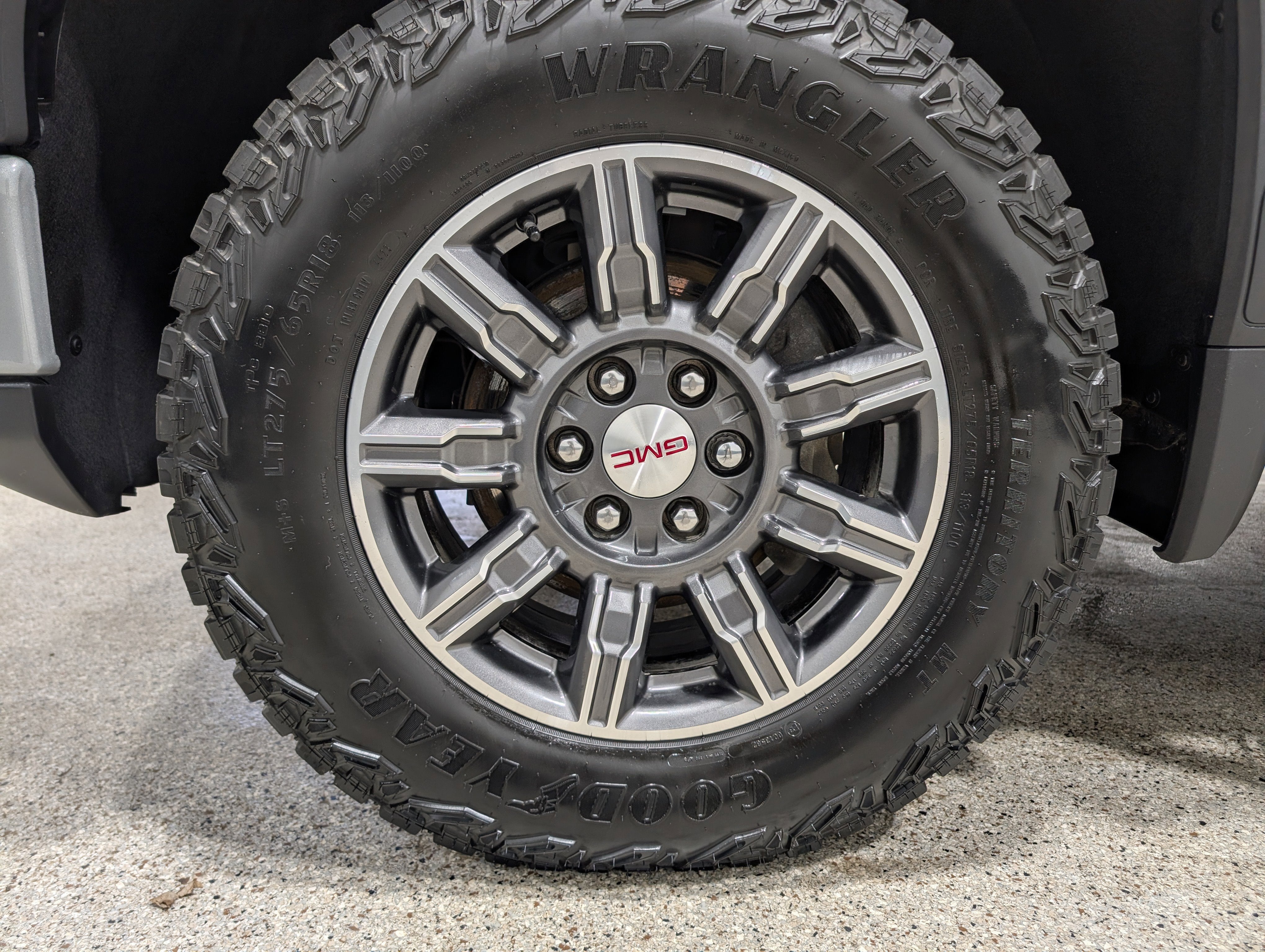 2024 GMC Sierra 1500 AT4