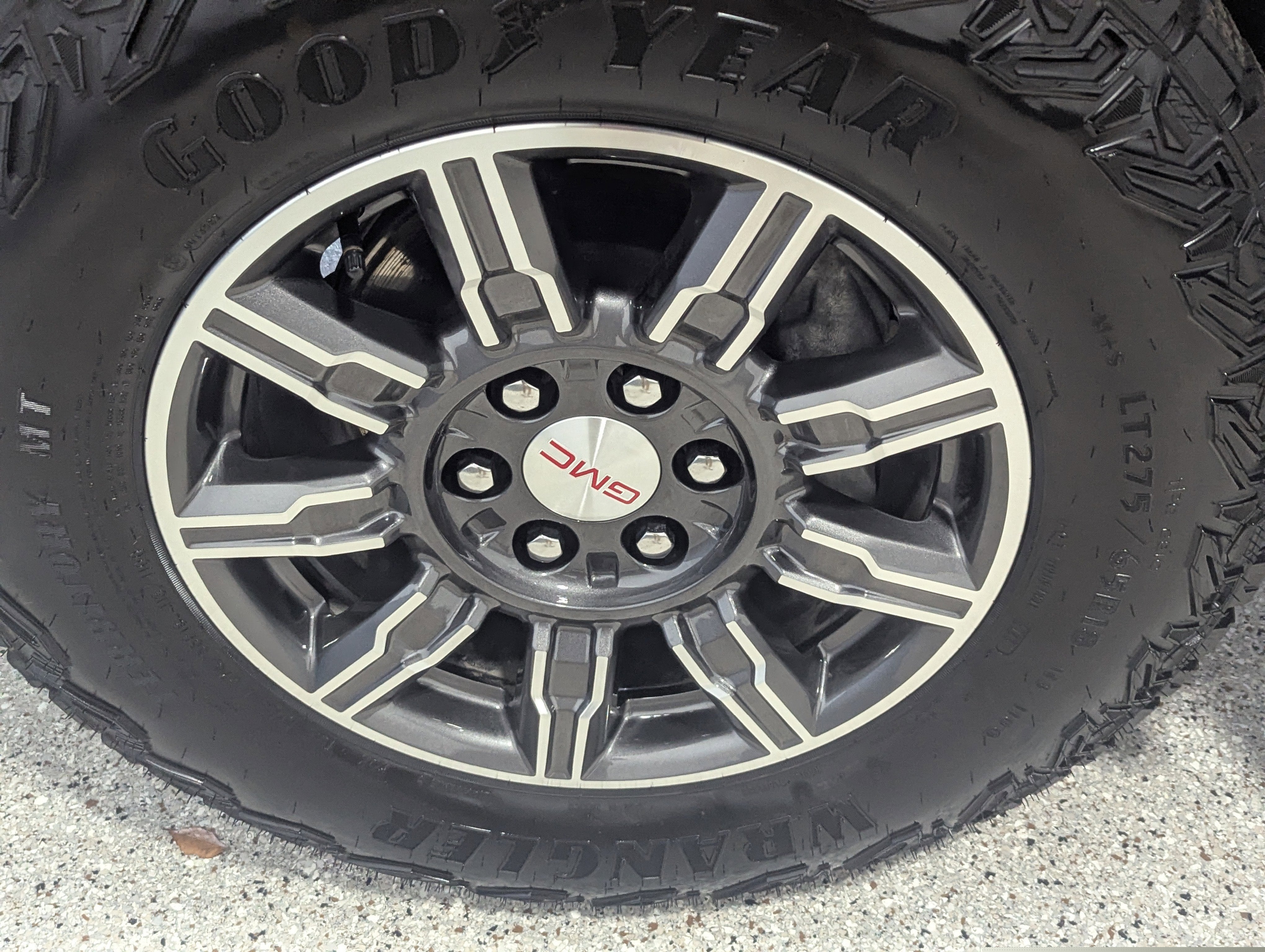 2025 GMC Sierra 1500 AT4