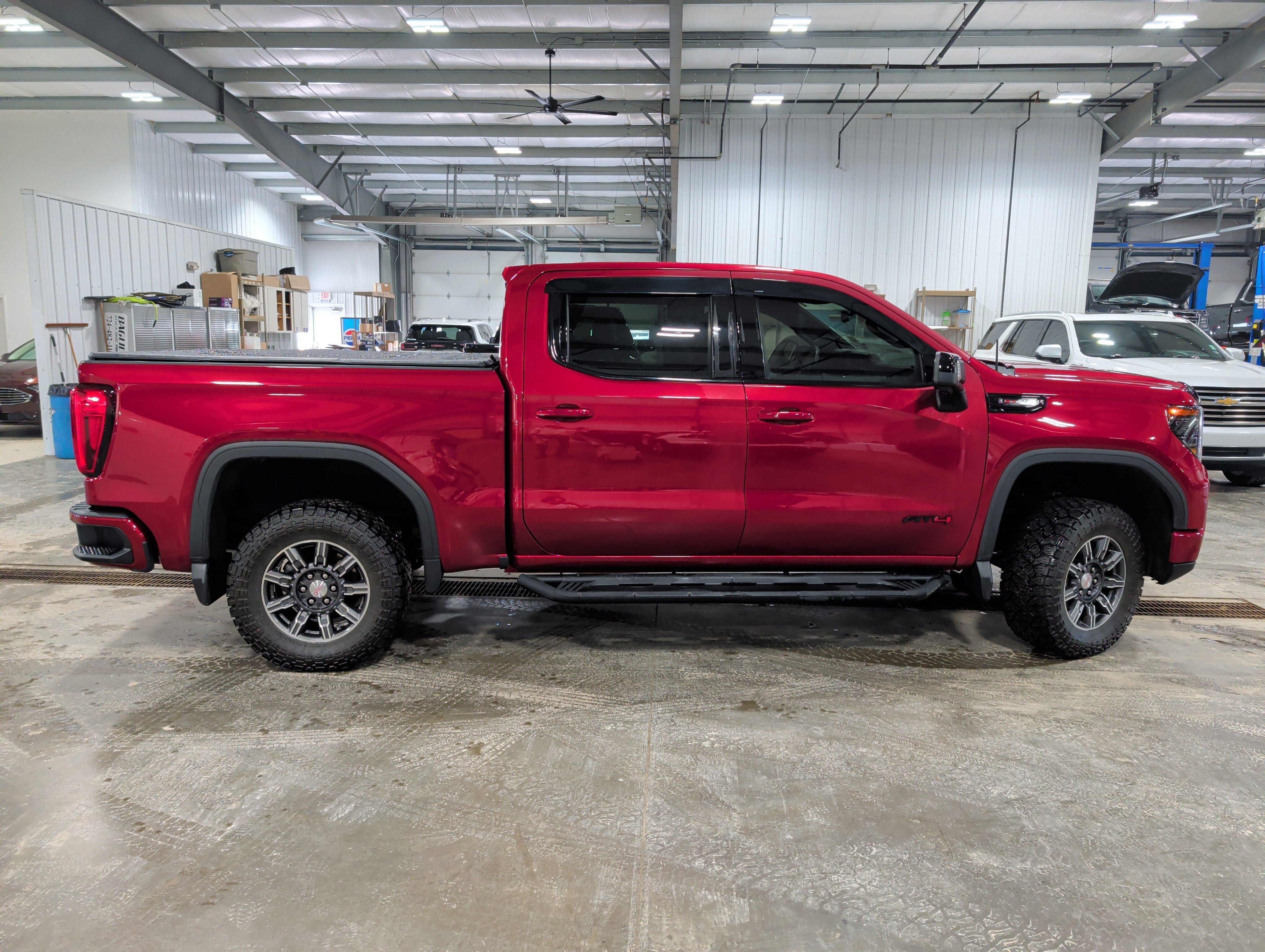 2024 GMC Sierra 1500 AT4