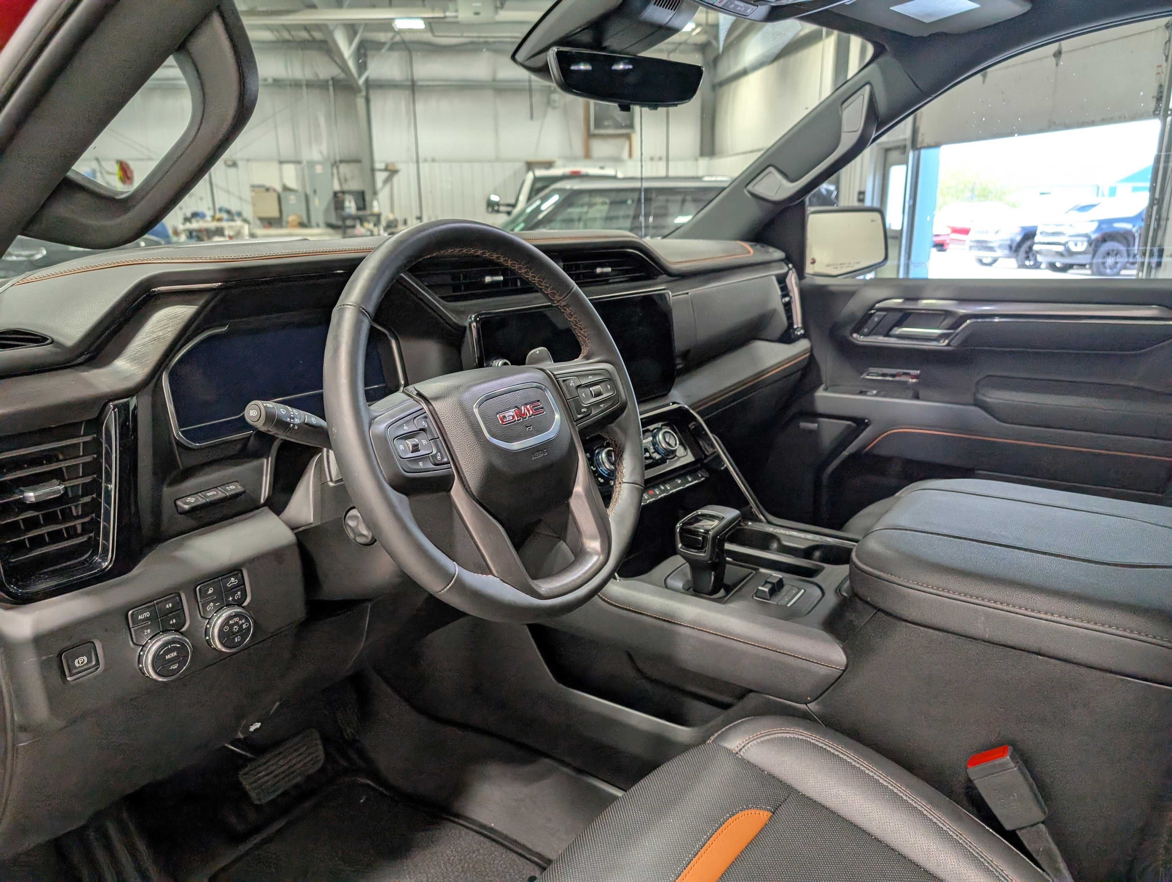 2025 GMC Sierra 1500 AT4