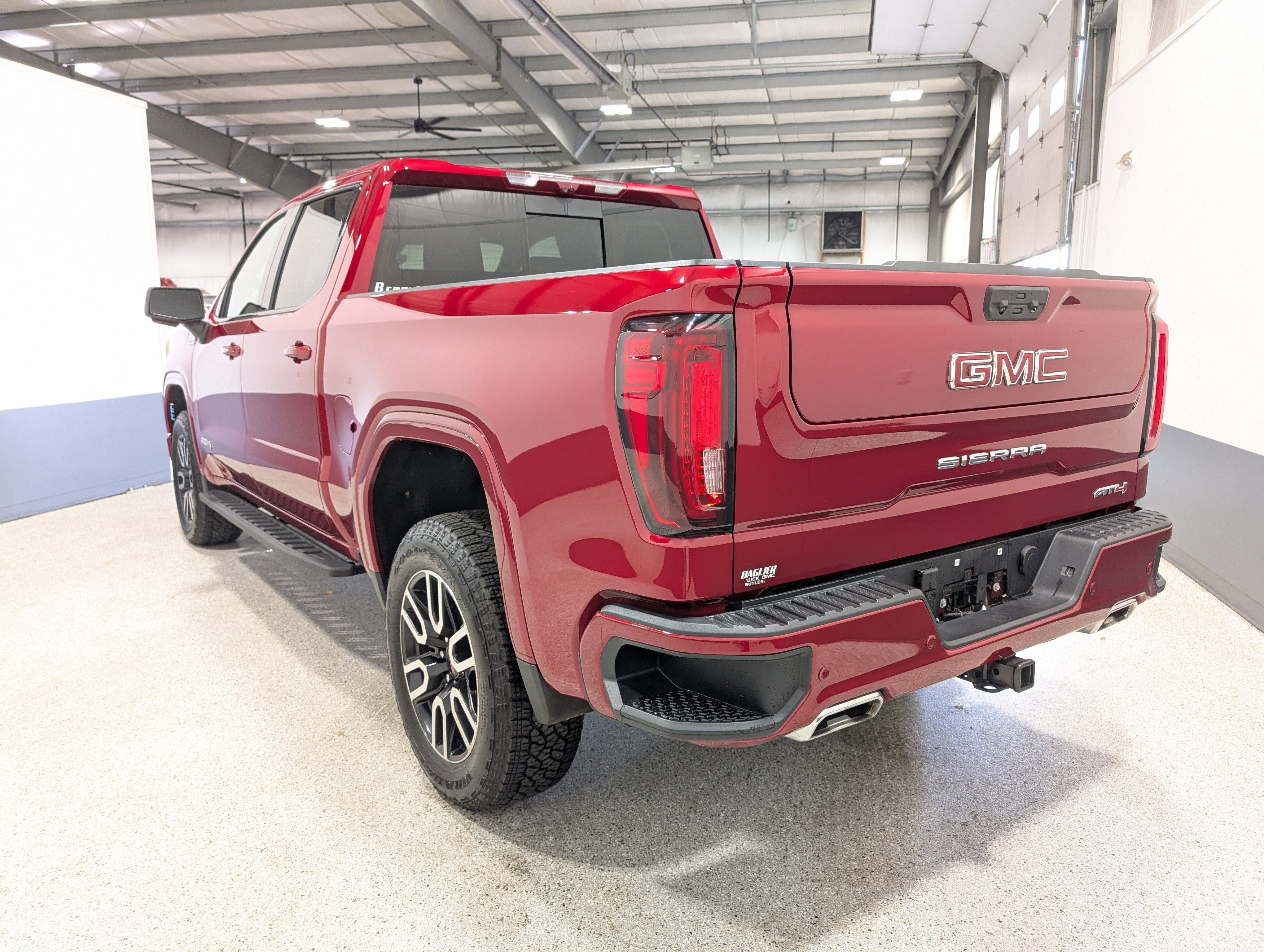 2025 GMC Sierra 1500 AT4