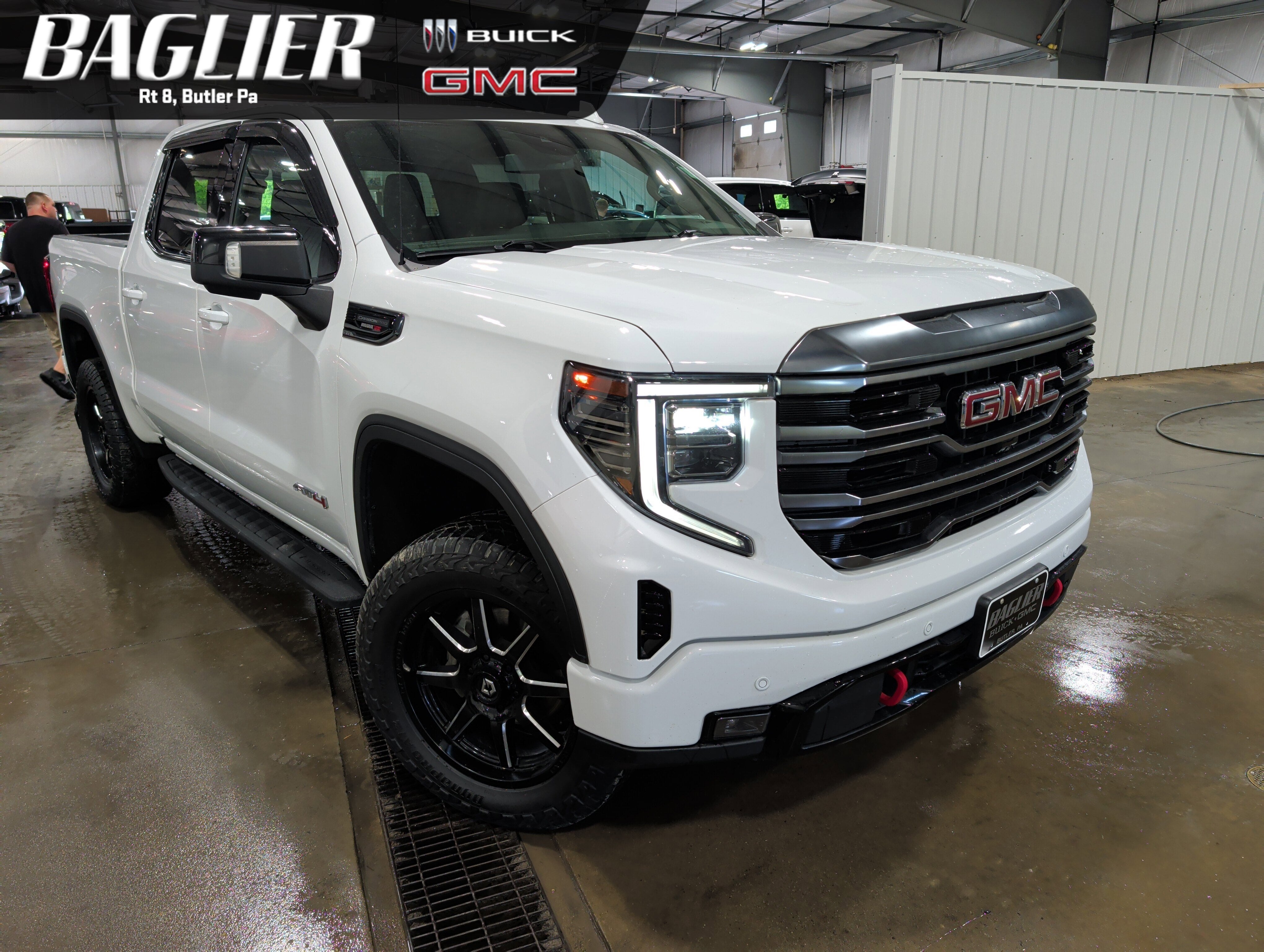 2022 GMC Sierra 1500 AT4
