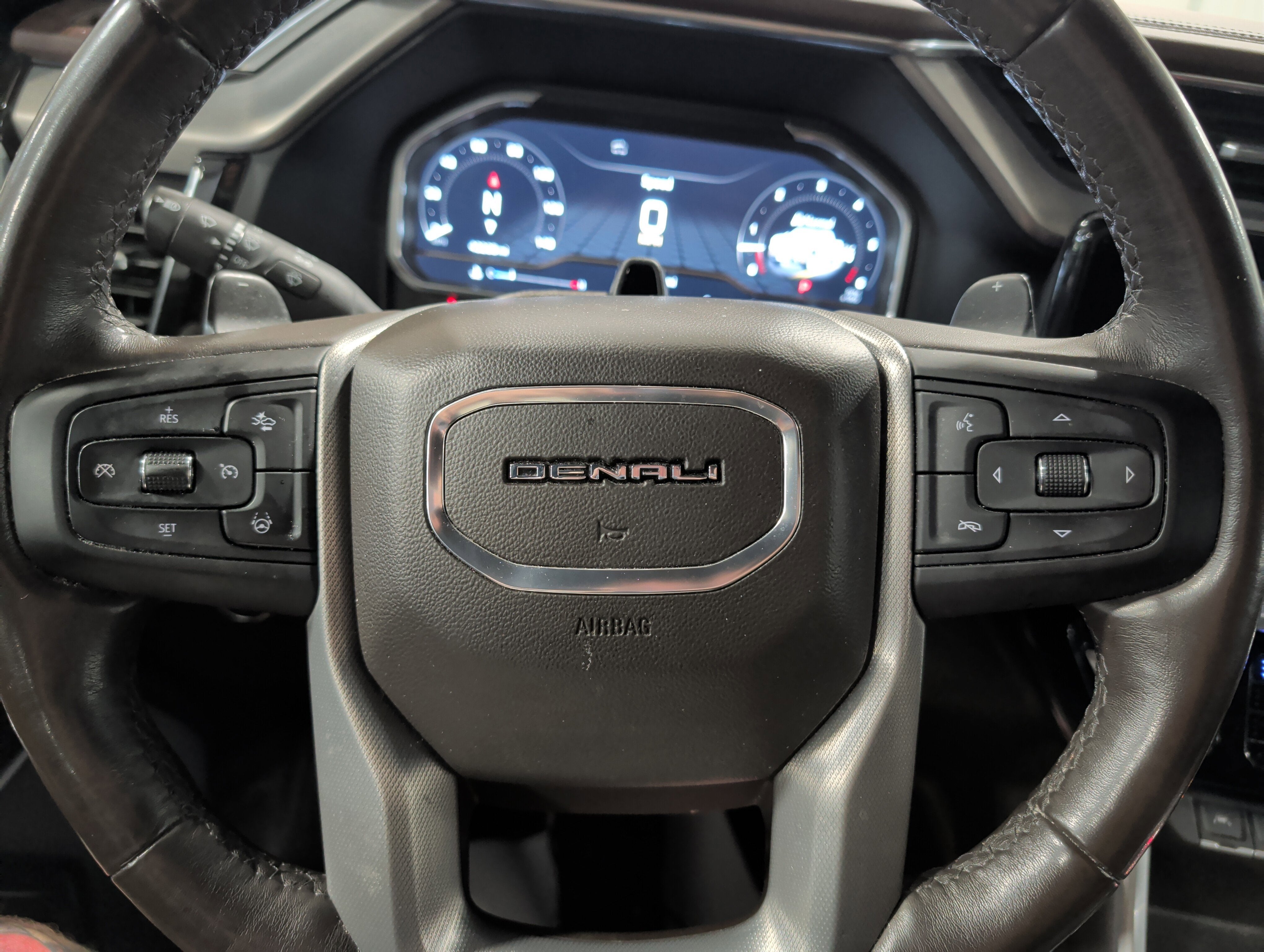 2023 GMC Sierra 1500 Denali
