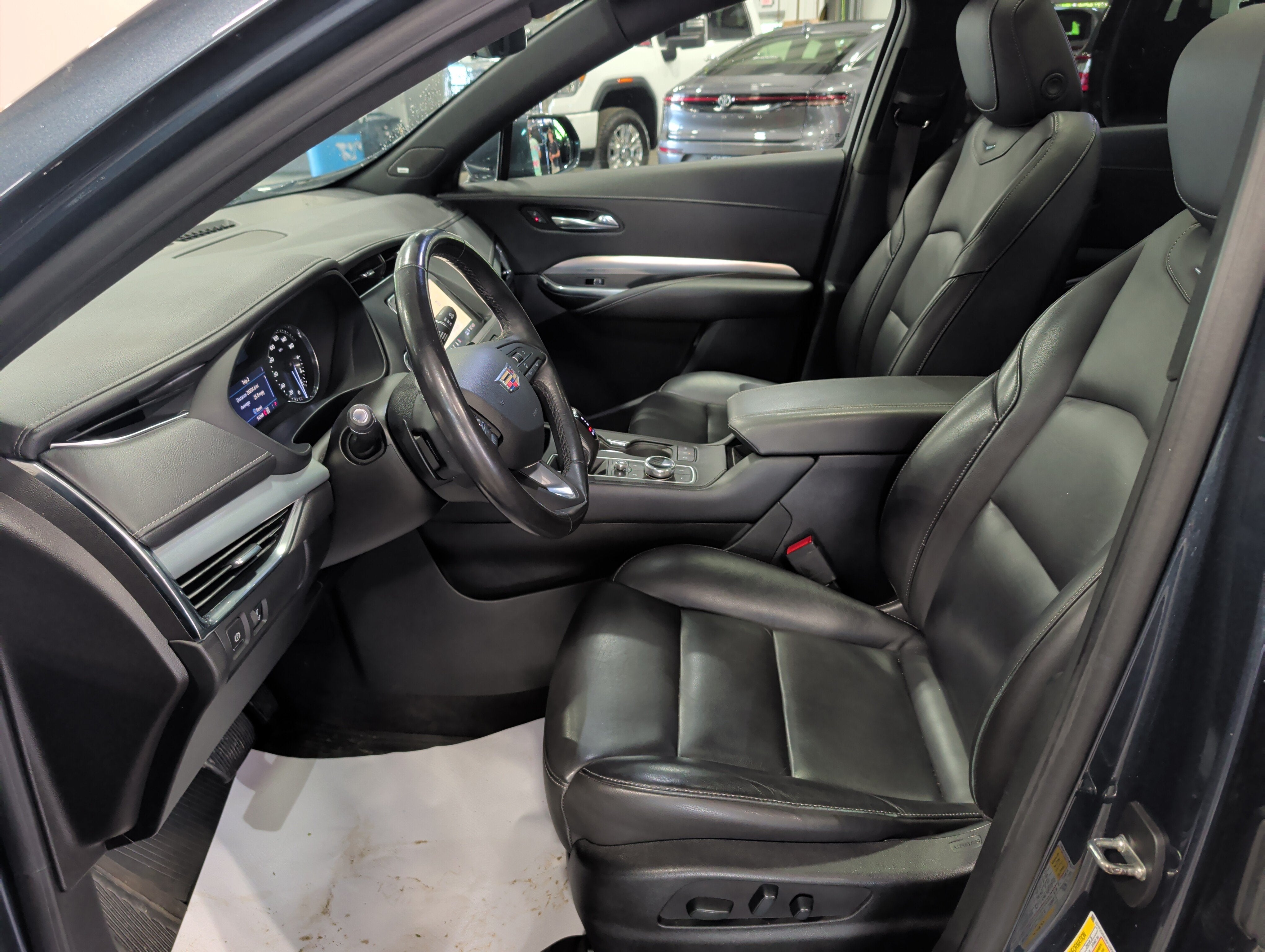 2019 Cadillac XT4 AWD Premium Luxury