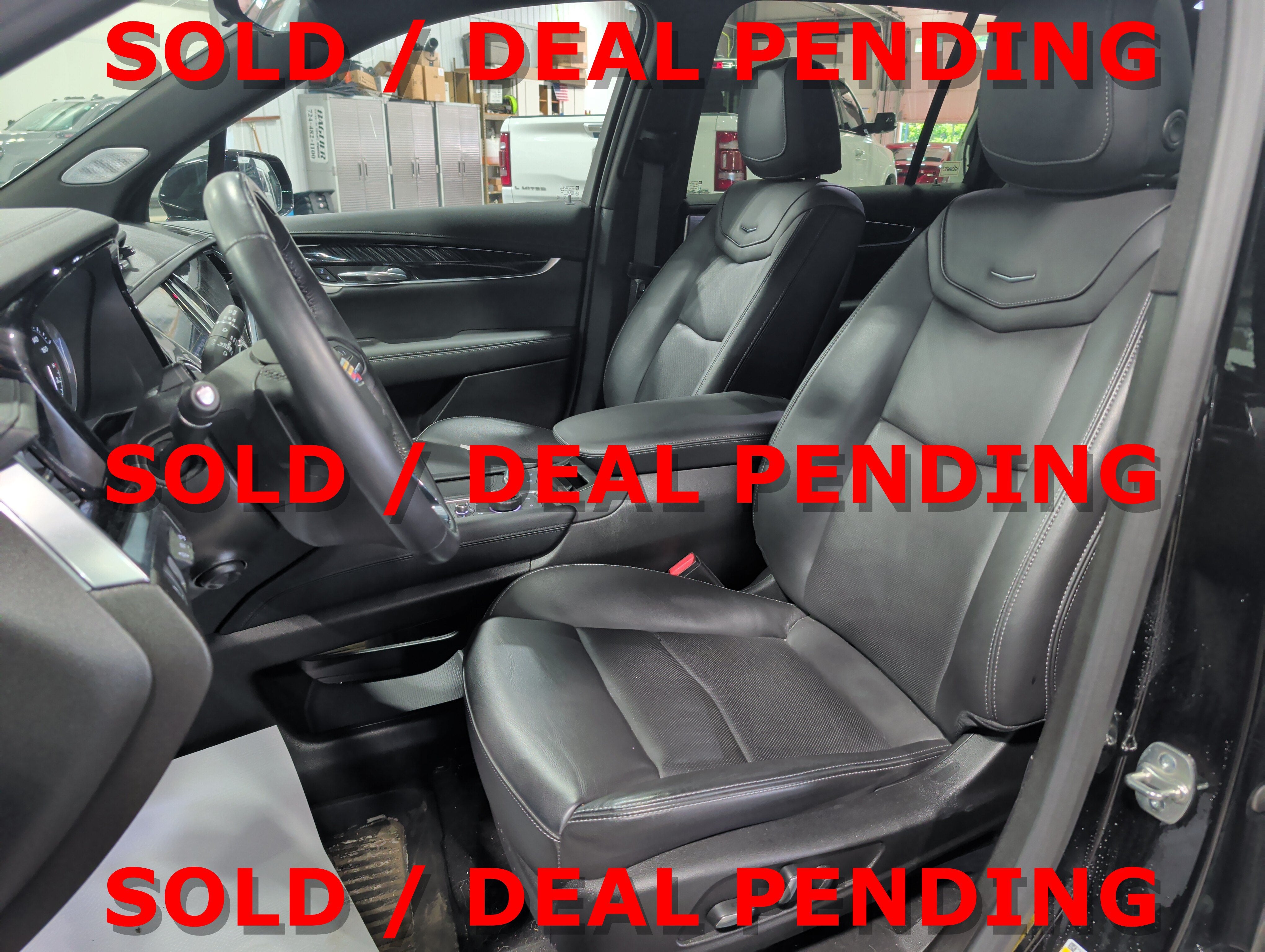 2025 Cadillac XT6 Premium Luxury