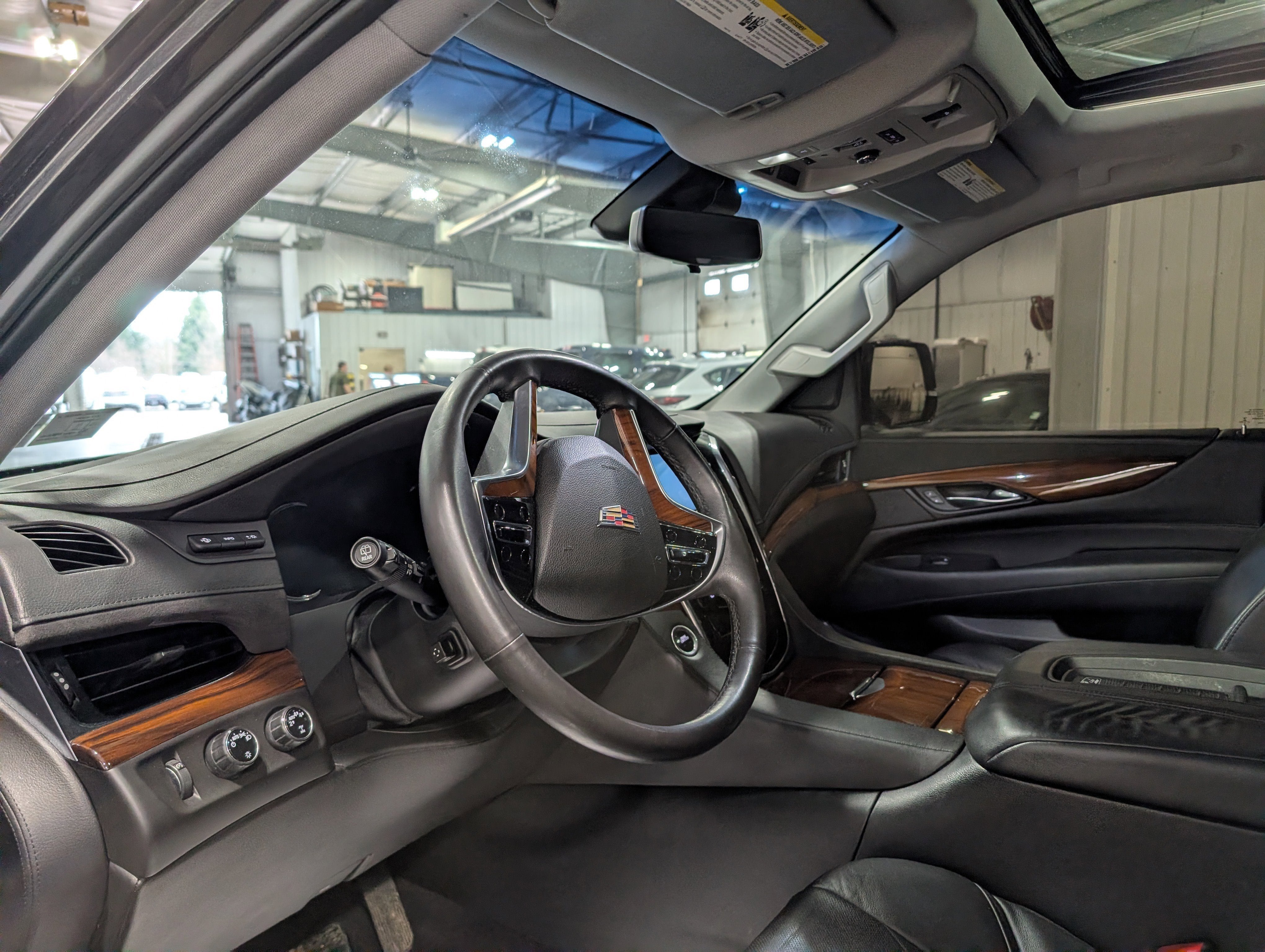 2017 Cadillac Escalade Luxury