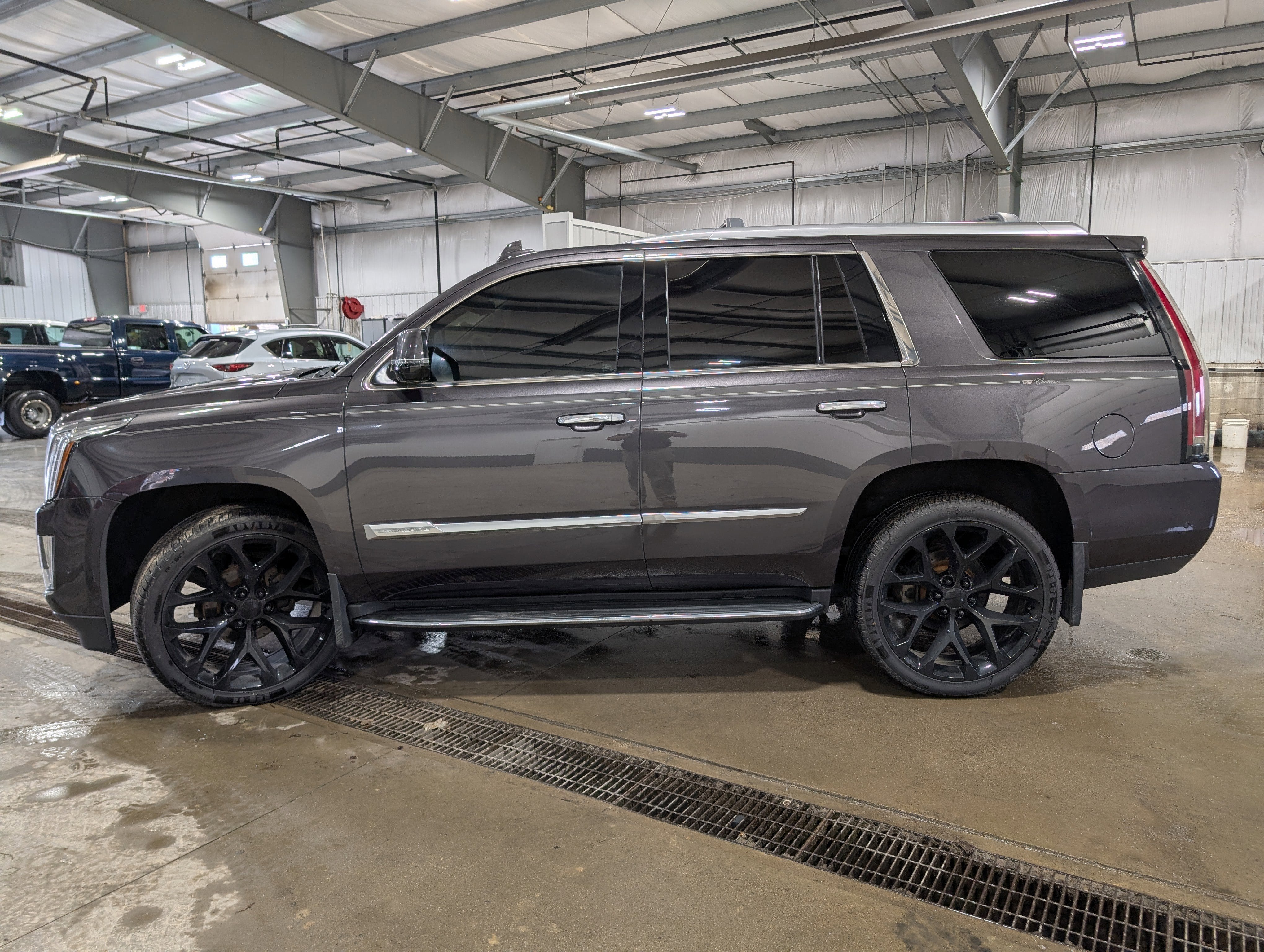 2017 Cadillac Escalade Luxury