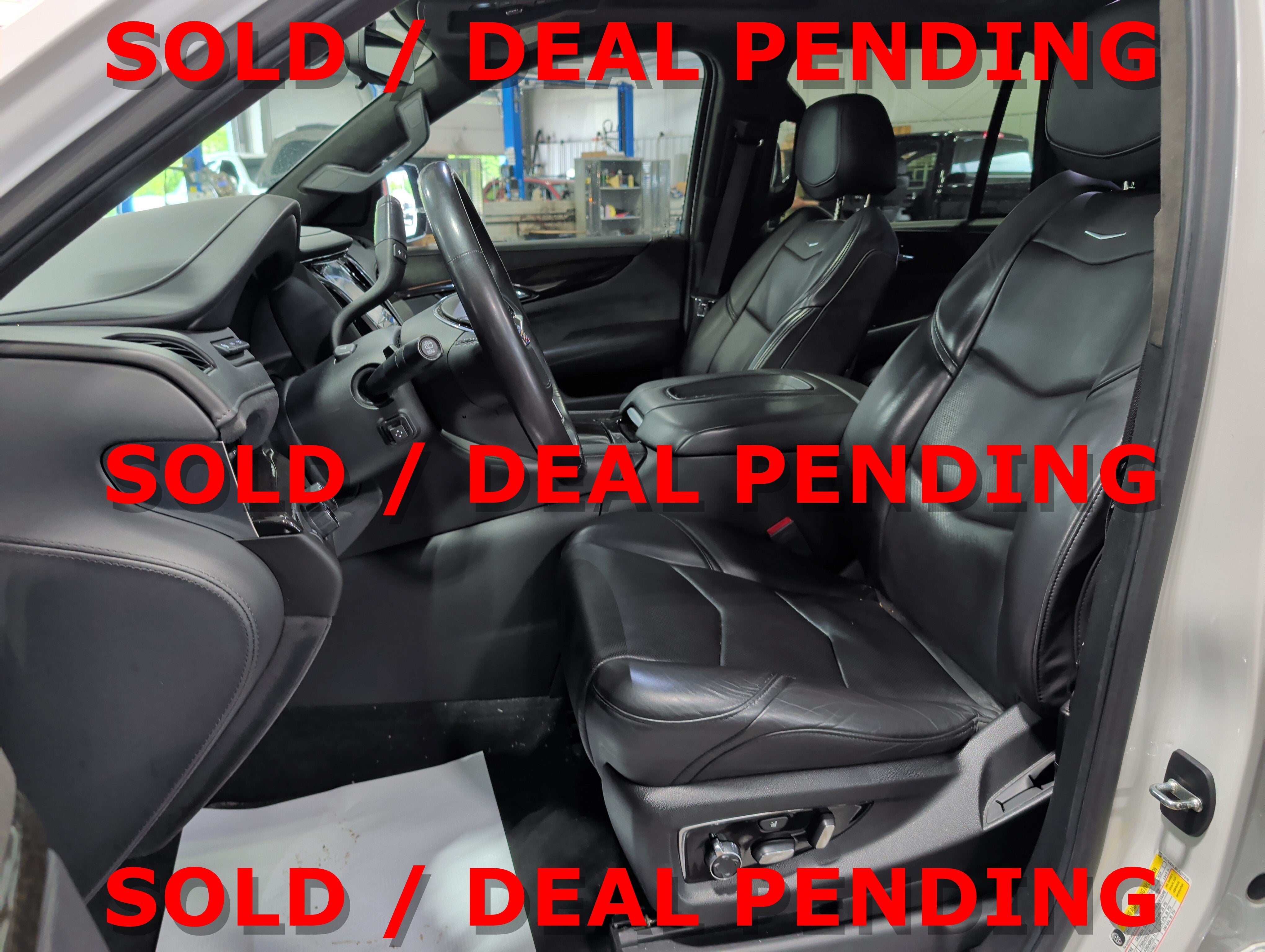 2020 Cadillac Escalade Platinum