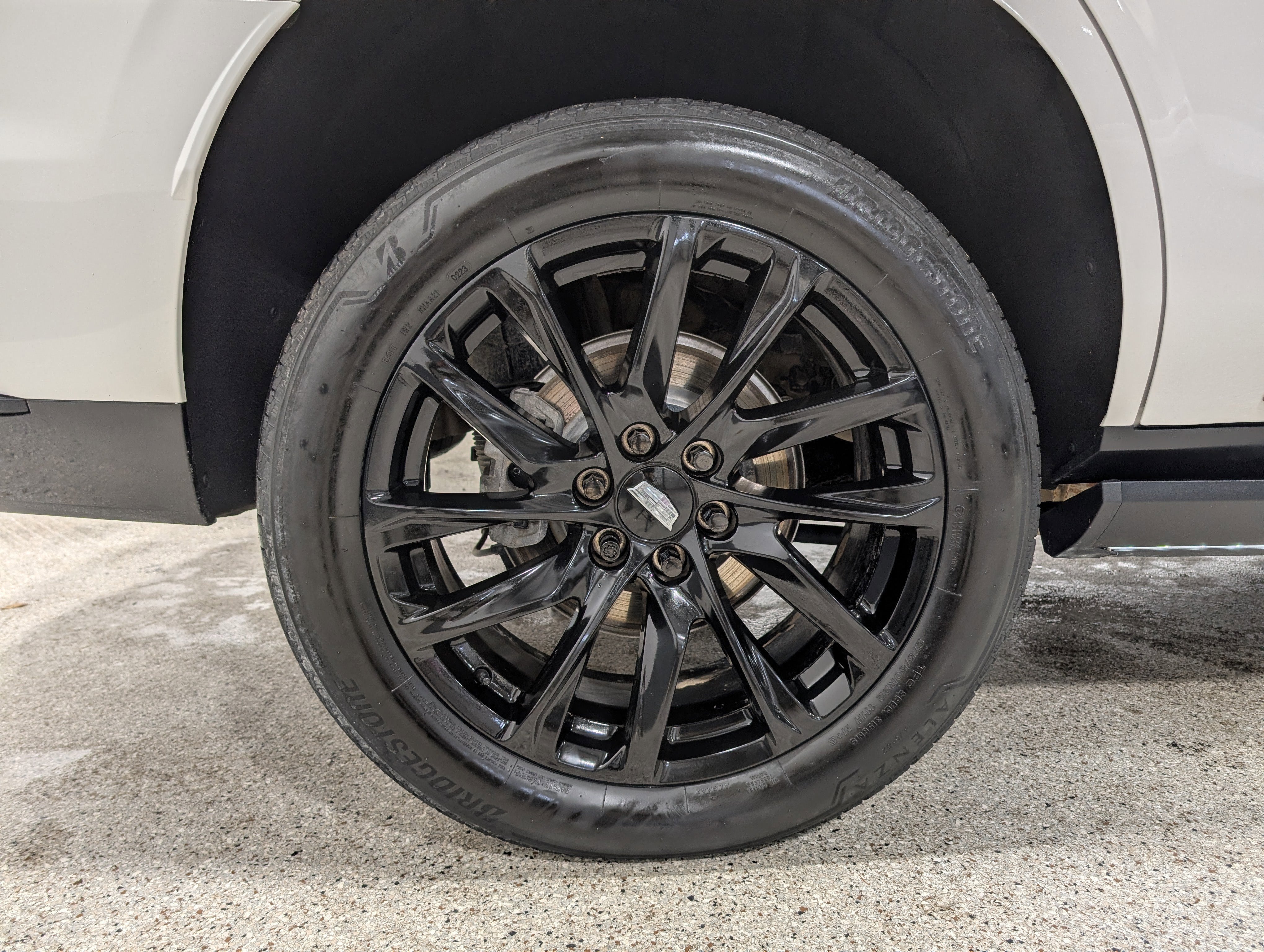 2023 Cadillac Escalade Sport