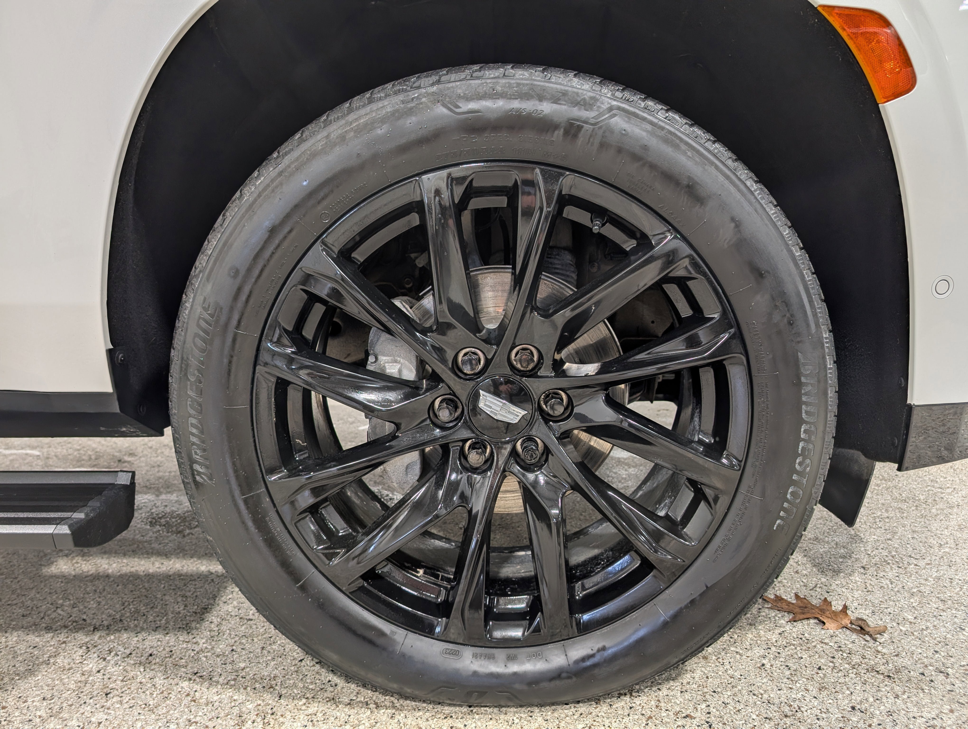 2023 Cadillac Escalade Sport