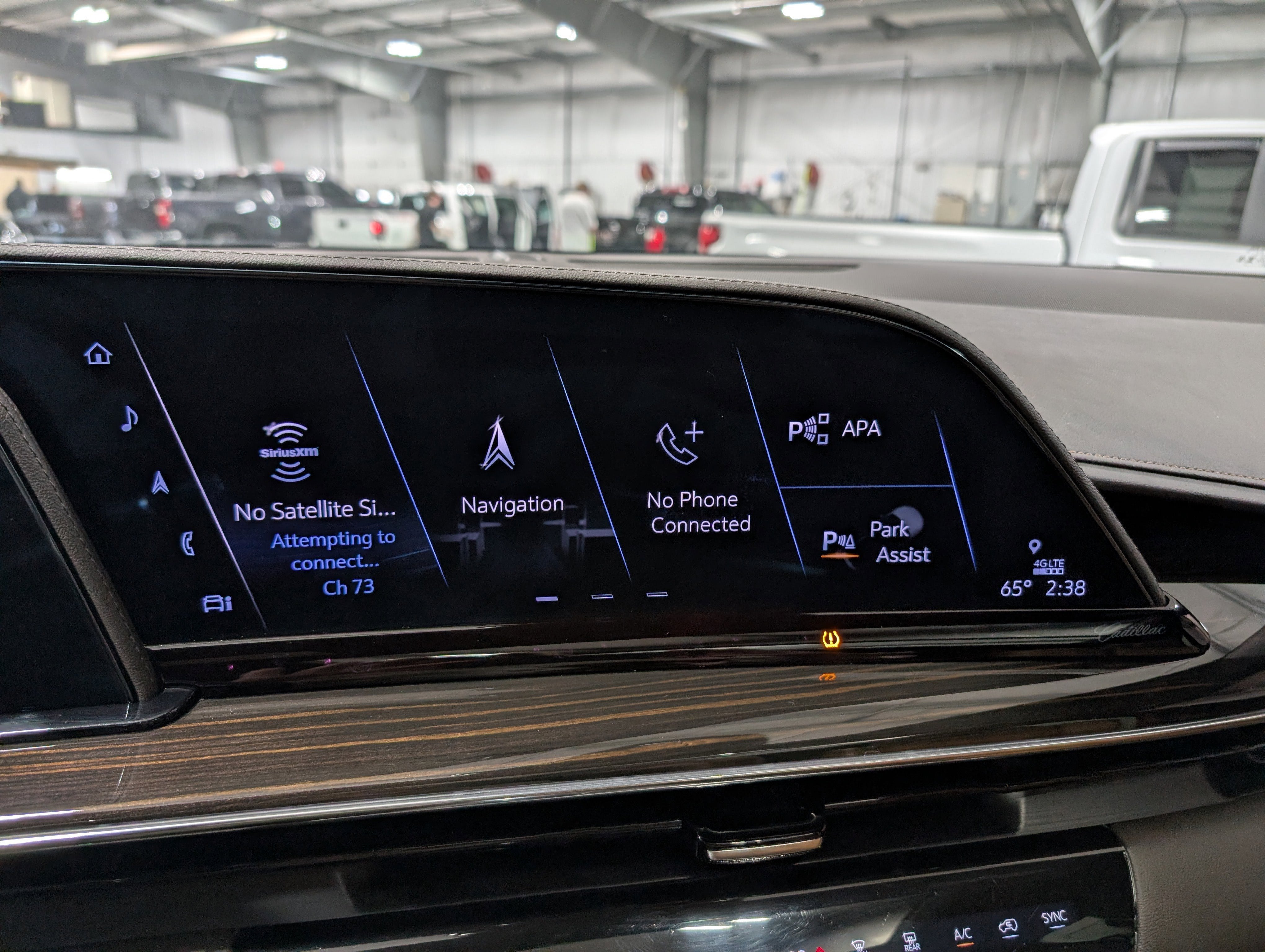 2023 Cadillac Escalade Sport