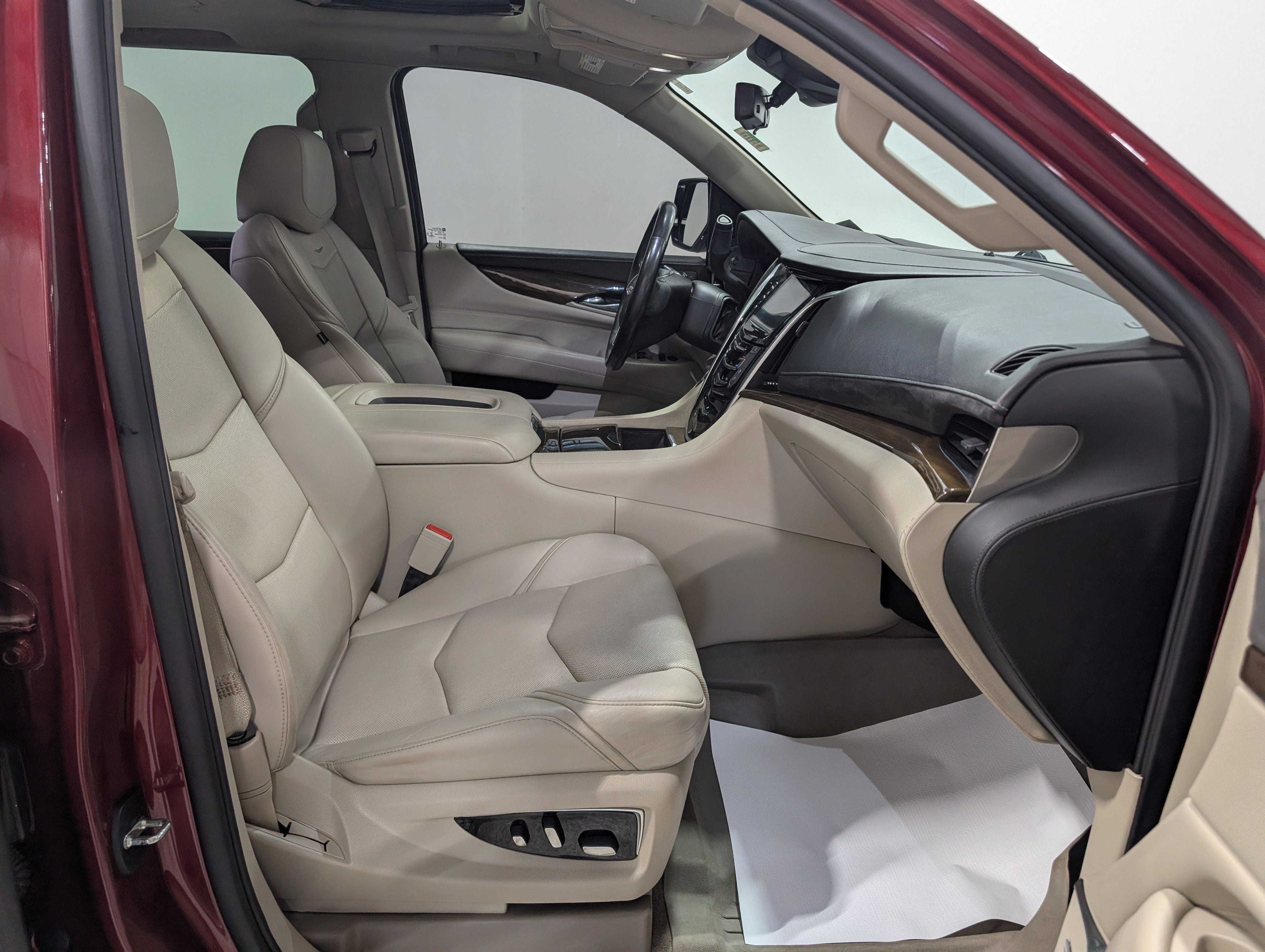 2020 Cadillac Escalade ESV Luxury