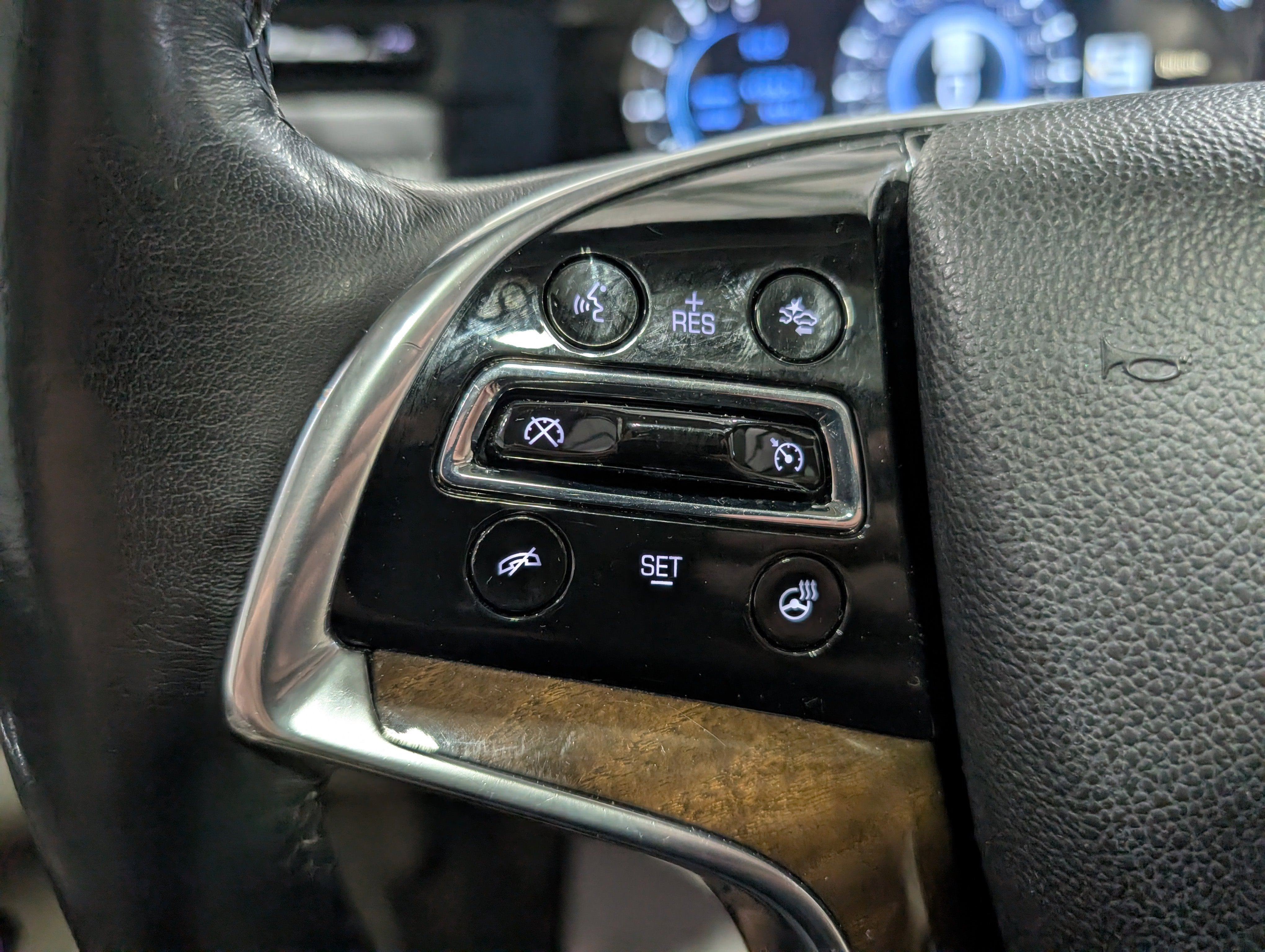 2020 Cadillac Escalade ESV Luxury