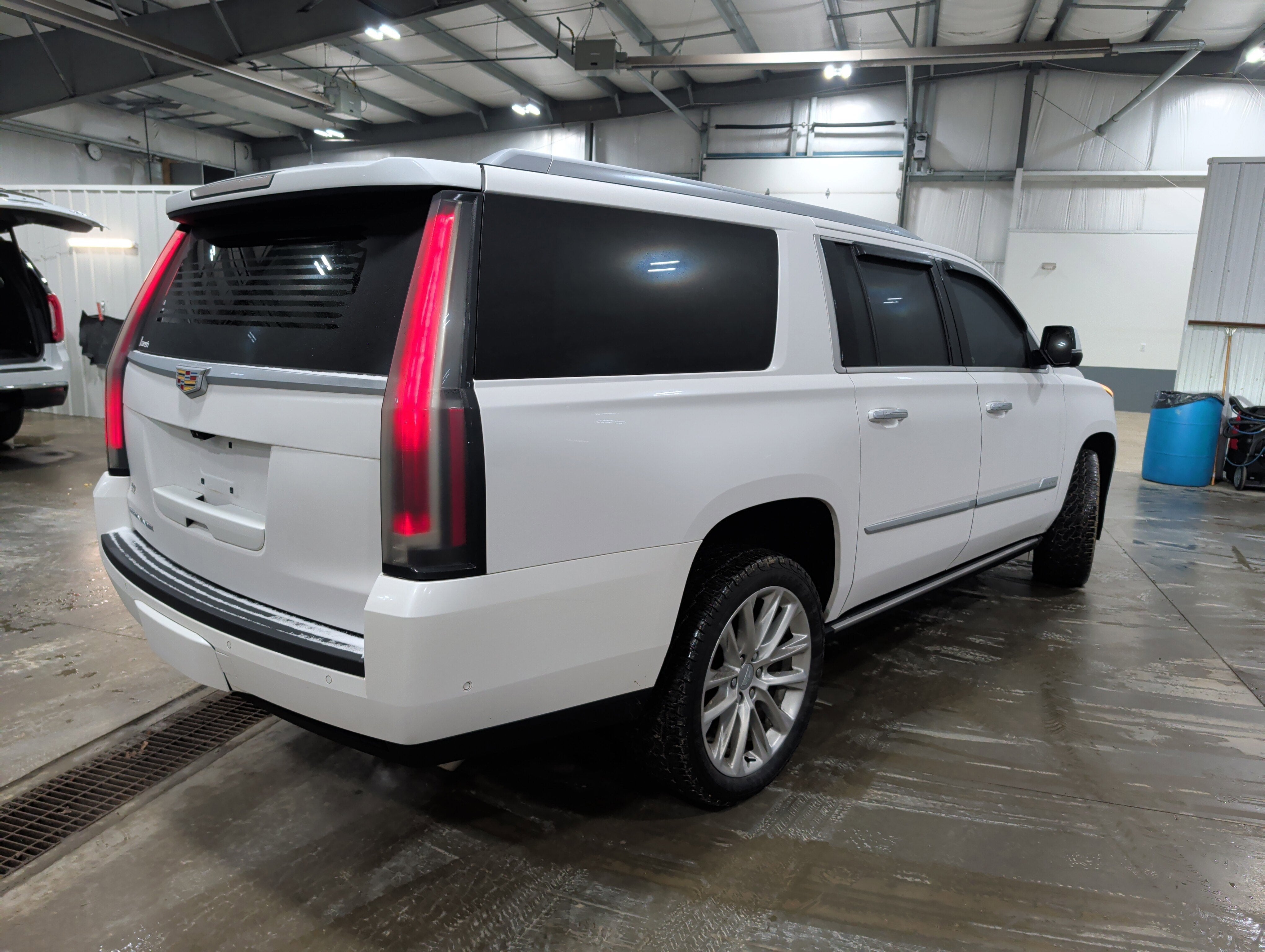2019 Cadillac Escalade ESV Premium Luxury