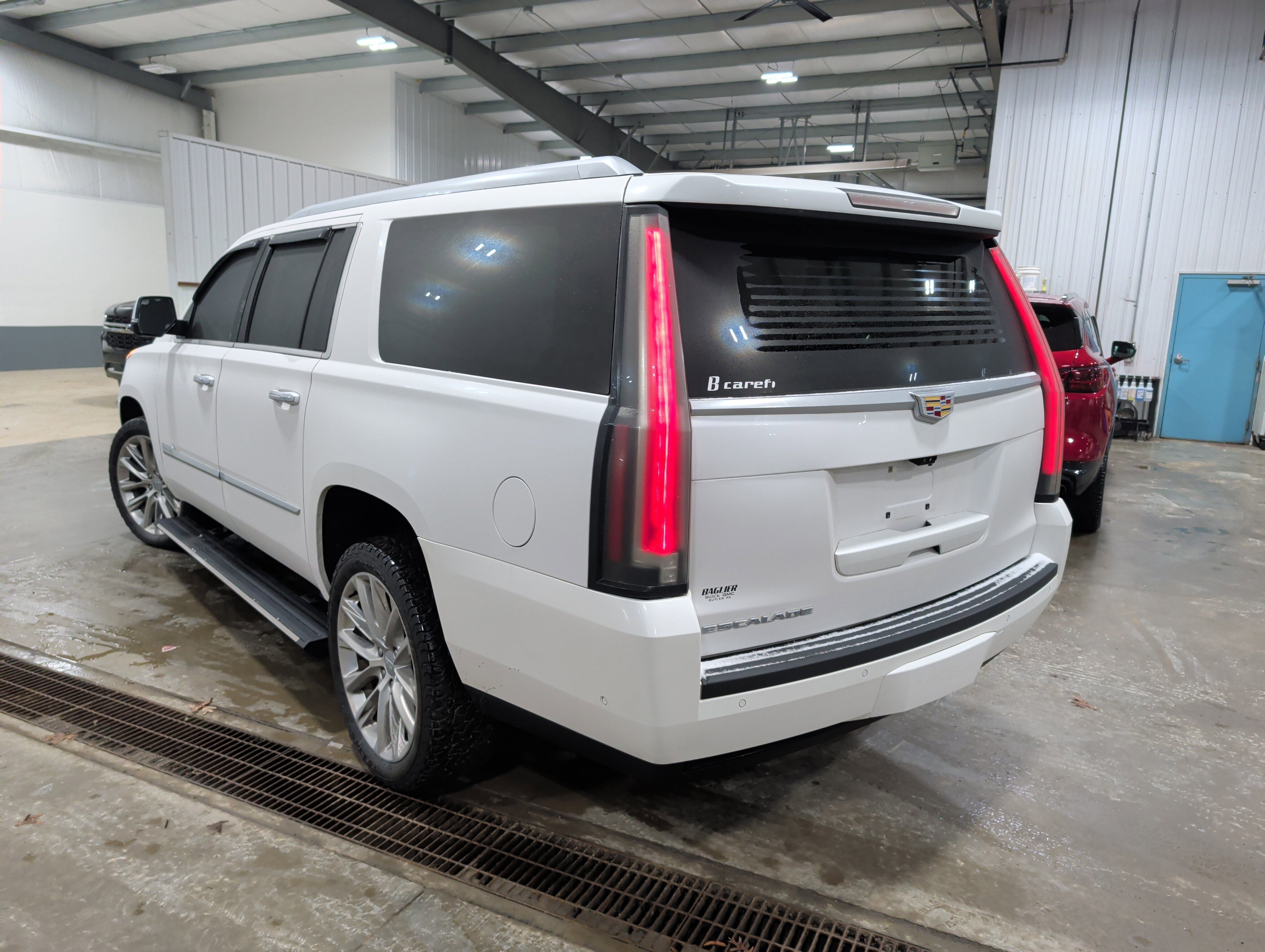 2019 Cadillac Escalade ESV Premium Luxury