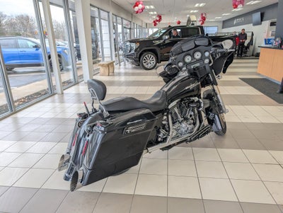 2006 Harley-Davidson Street Glide Base