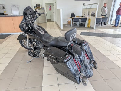 2006 Harley-Davidson Street Glide Base