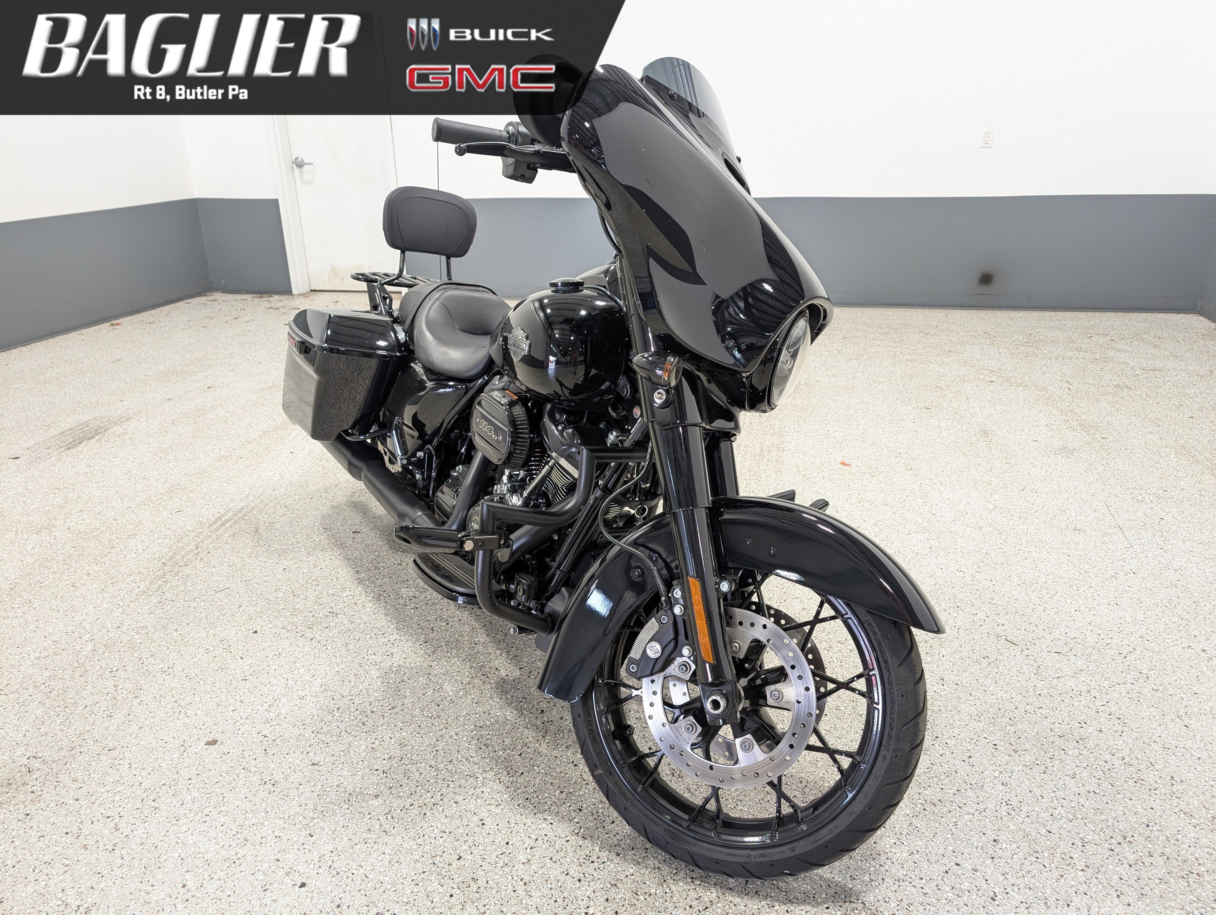 2023 Harley-Davidson Street Glide Special Base