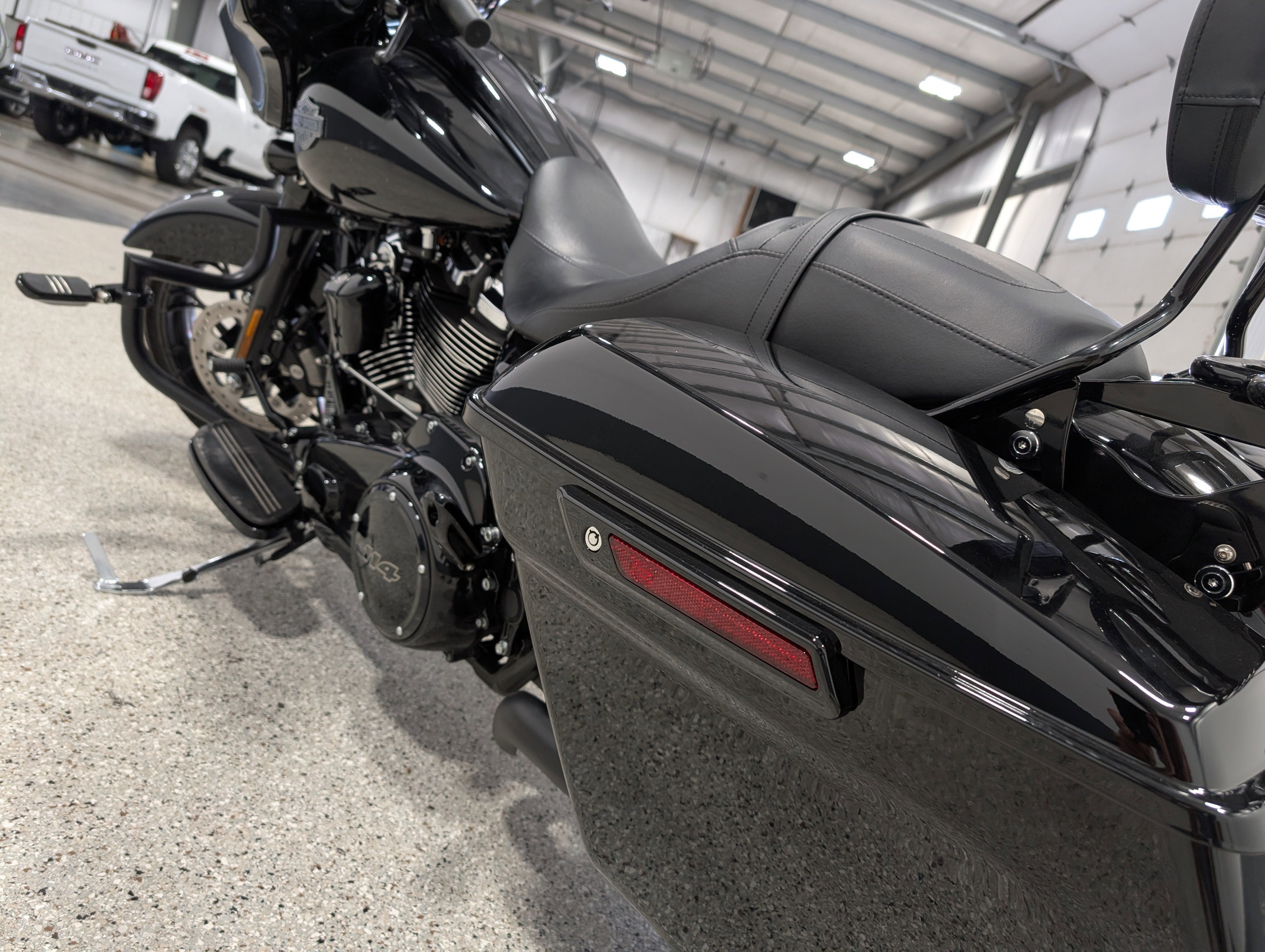 2023 Harley-Davidson Street Glide Special Base