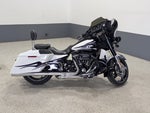 2016 Harley-Davidson CVO Street Glide Base