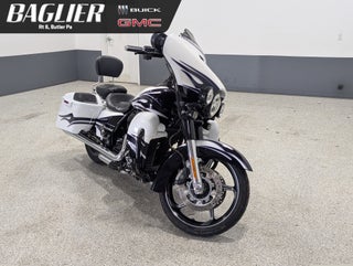 2016 Harley-Davidson CVO Street Glide Base