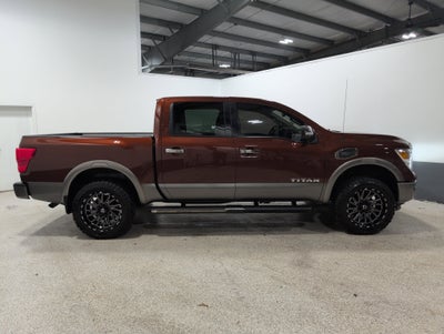 2017 Nissan TITAN Platinum Reserve