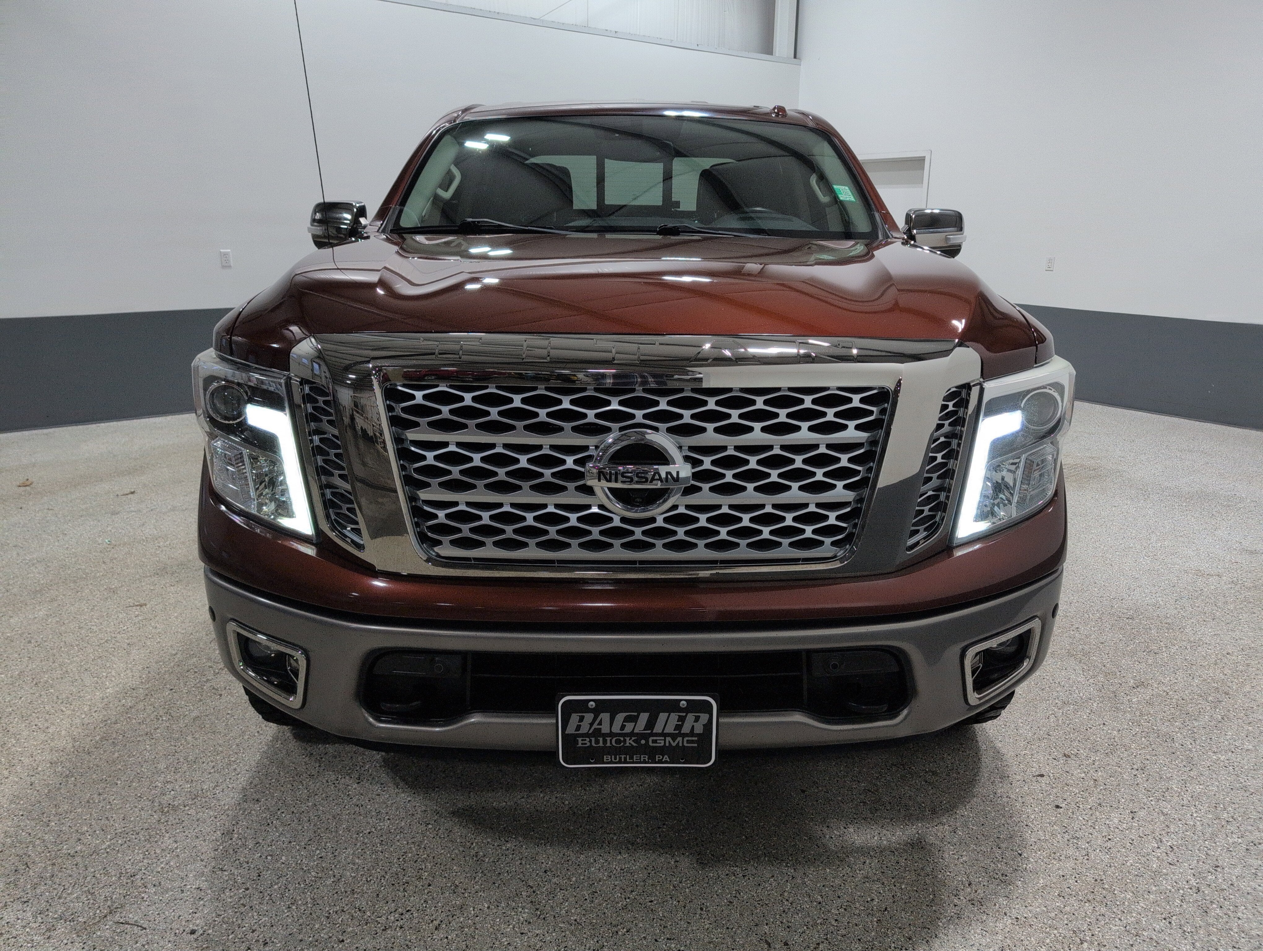 2017 Nissan TITAN Platinum Reserve