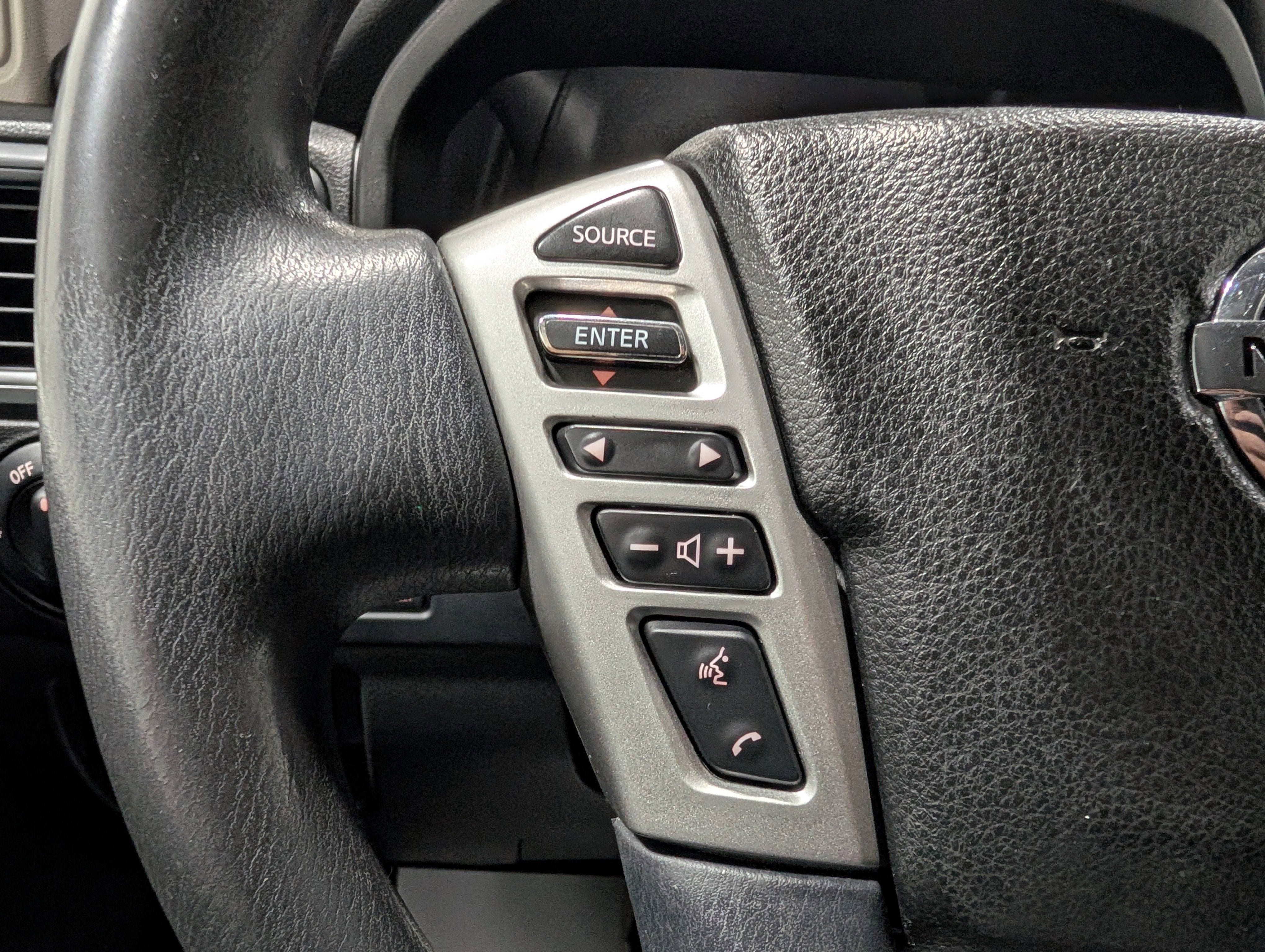 2021 Nissan TITAN Crew Cab S 4x4