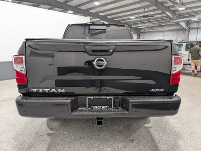 2021 Nissan TITAN Crew Cab S 4x4