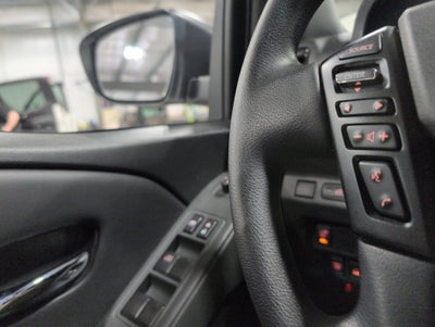 2023 Nissan Frontier Crew Cab SV 4x4