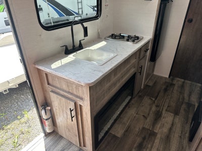 2000 GULFSTREAM CAMPER Base
