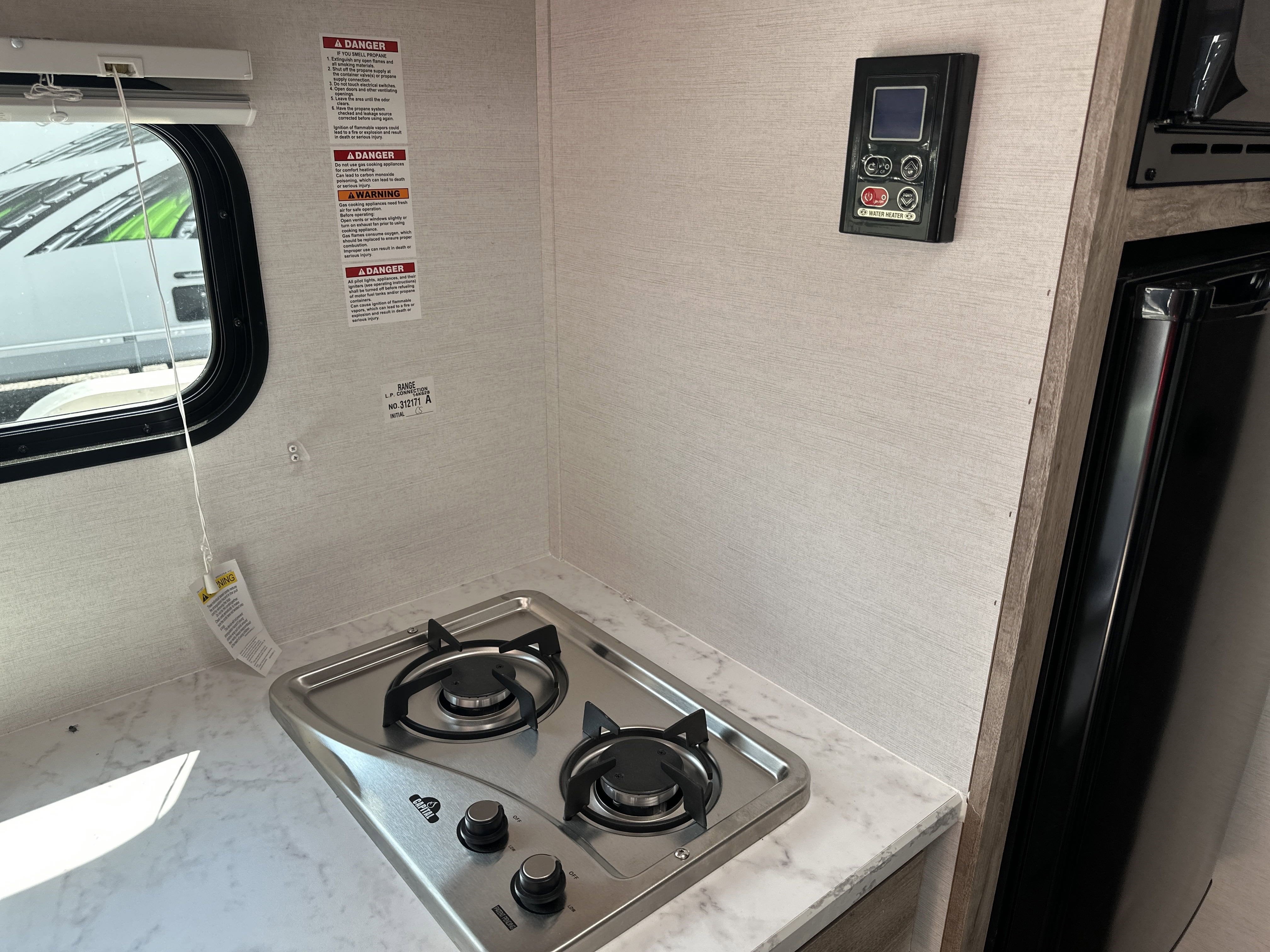 2000 GULFSTREAM CAMPER Base