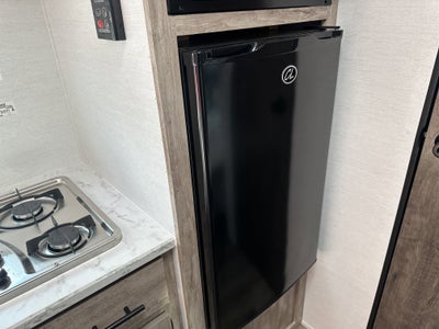 2000 GULFSTREAM CAMPER Base