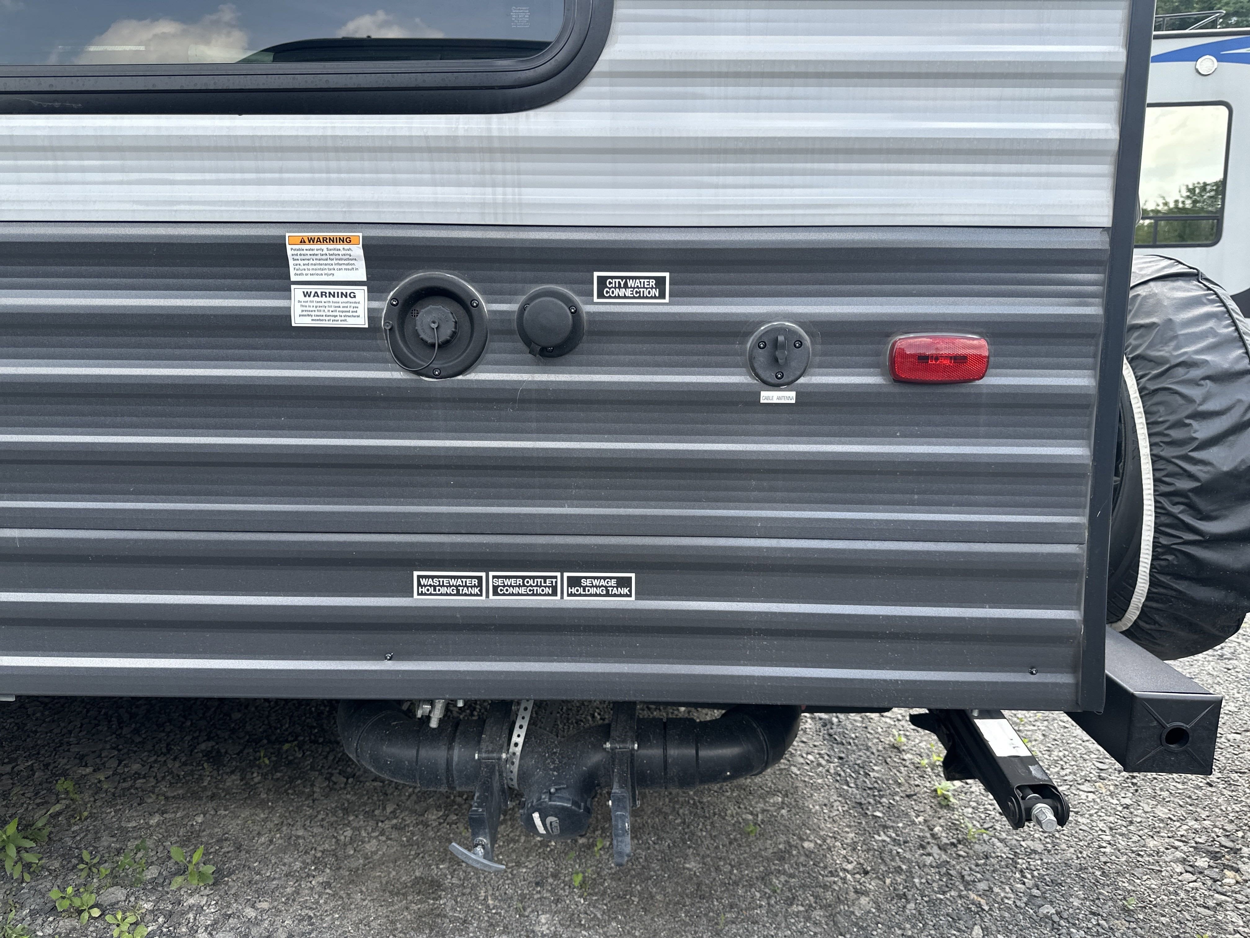 2000 GULFSTREAM CAMPER Base