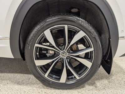 2026 Volkswagen Atlas Cross Sport SEL Premium R-Line