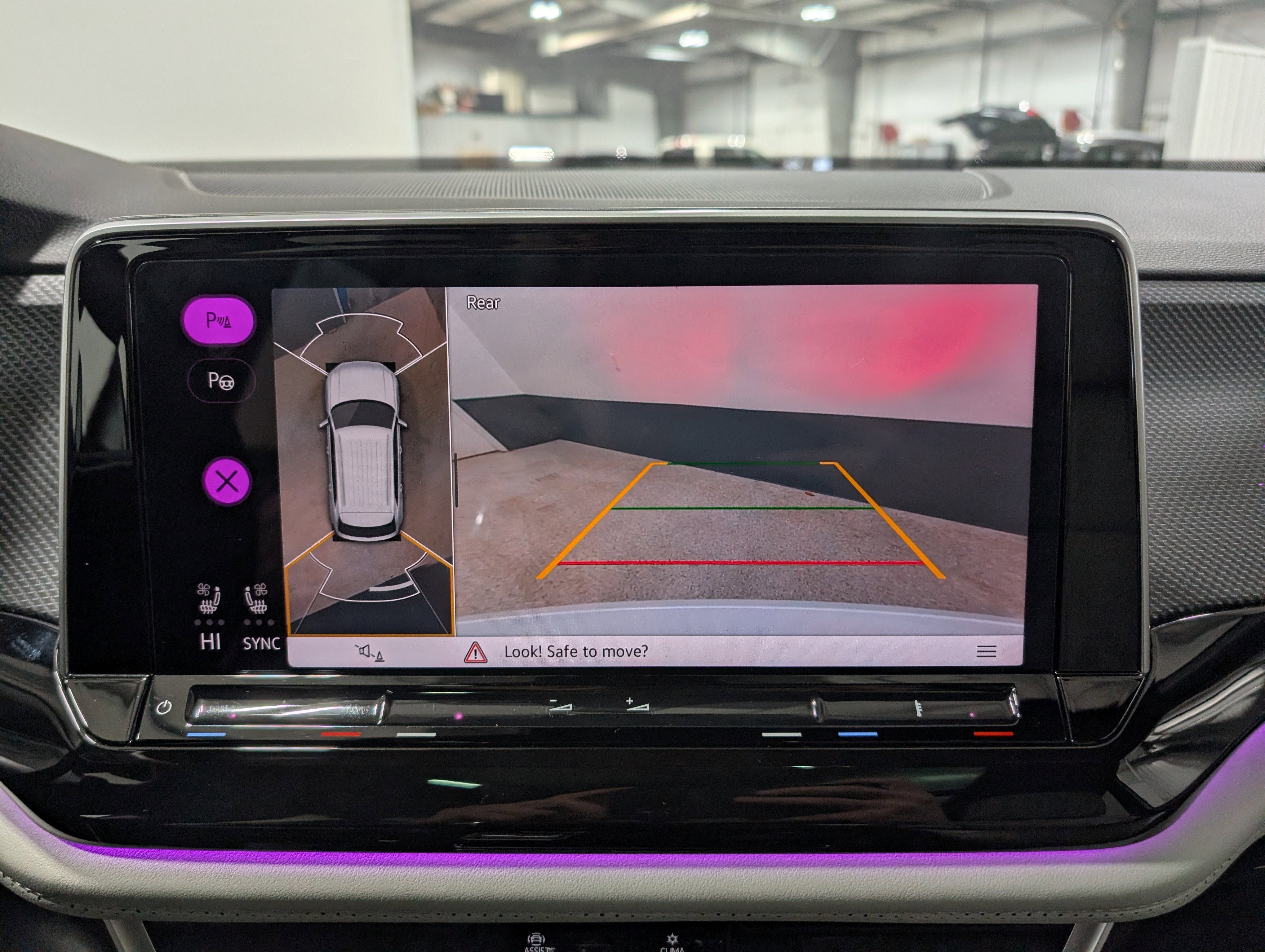 2026 Volkswagen Atlas Cross Sport SEL Premium R-Line