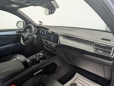 2026 Volkswagen Atlas Cross Sport SE with Technology