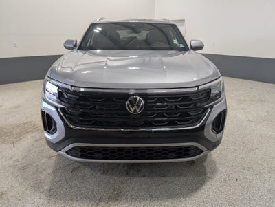 2026 Volkswagen Atlas Cross Sport SE with Technology