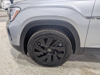 2026 Volkswagen Atlas Cross Sport SE with Technology