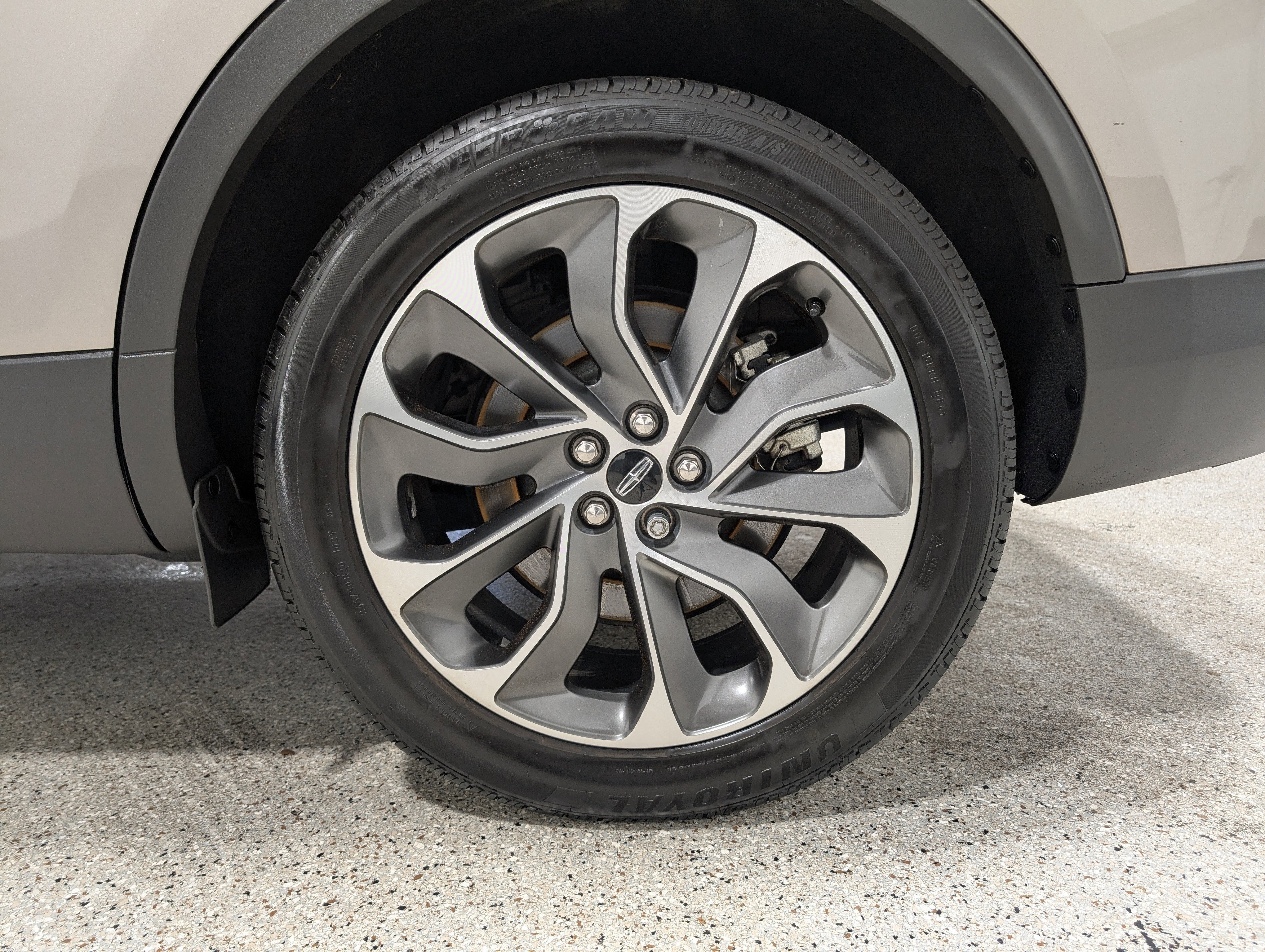 2021 Lincoln Nautilus Reserve